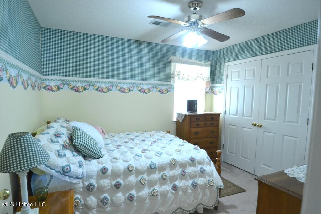 7423 Bridle Cove Property Photo 21