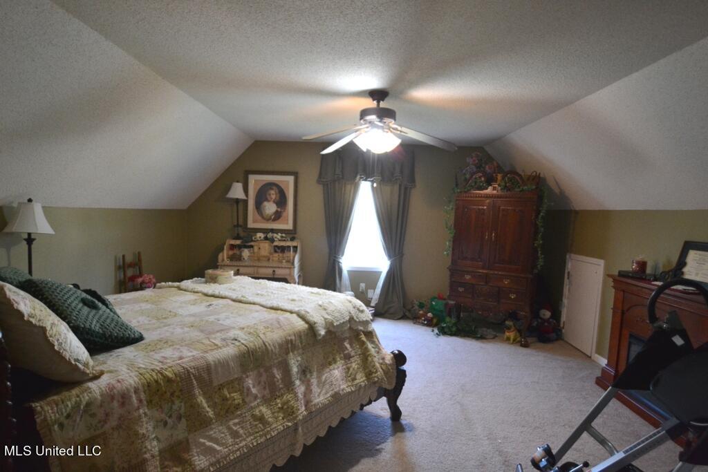 7423 Bridle Cove Property Photo 22