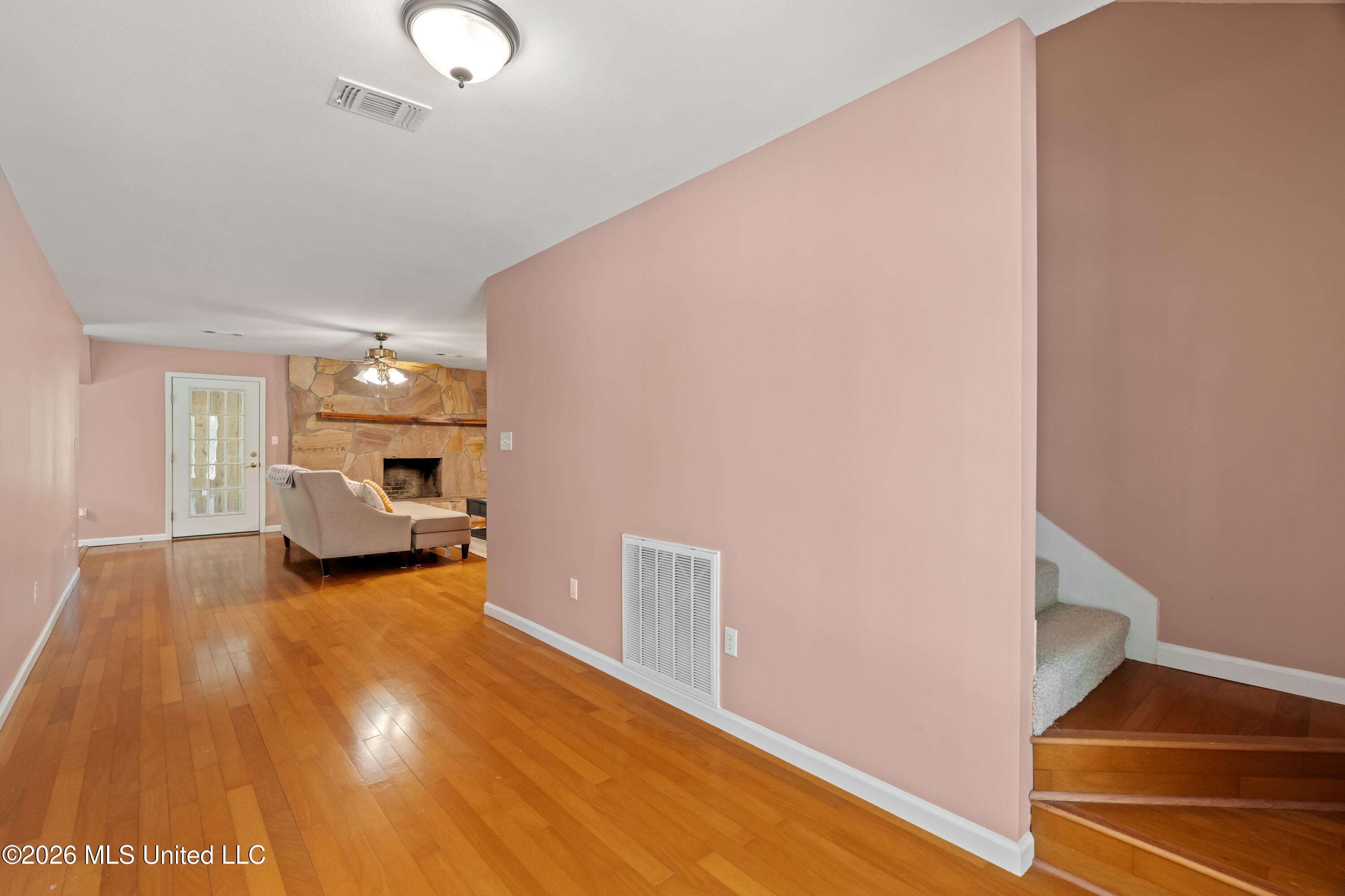 28 J D Aultman Road Property Photo 9