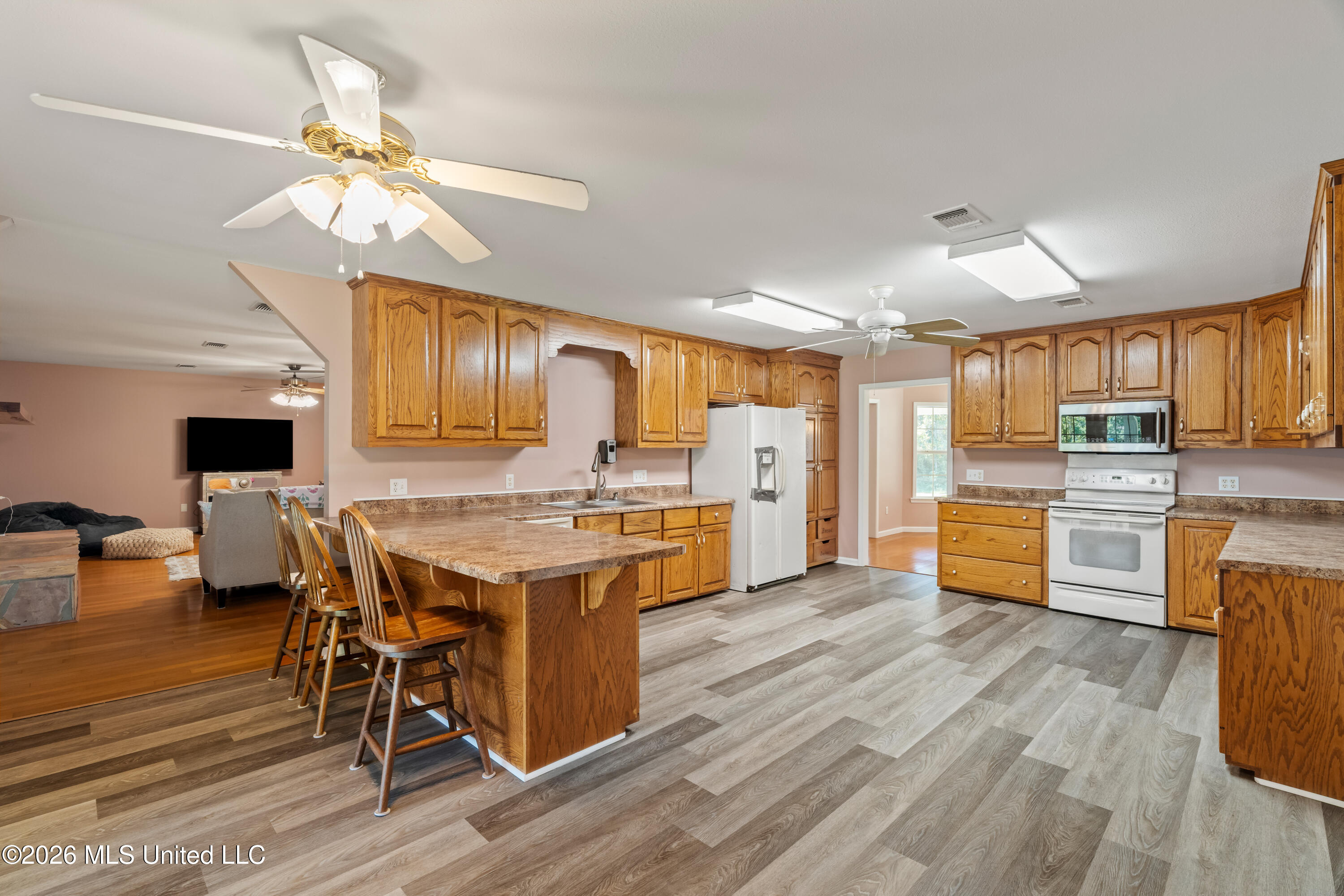 28 J D Aultman Road Property Photo 15