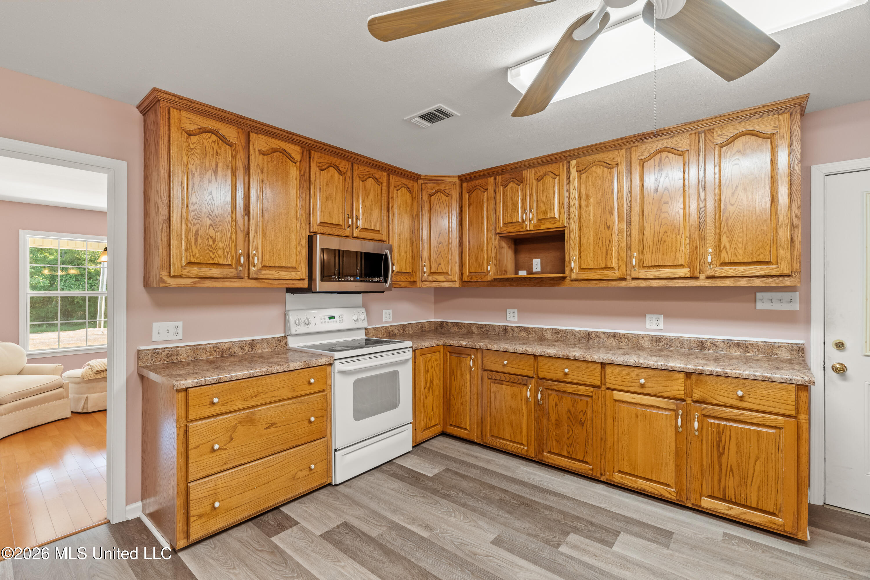 28 J D Aultman Road Property Photo 17