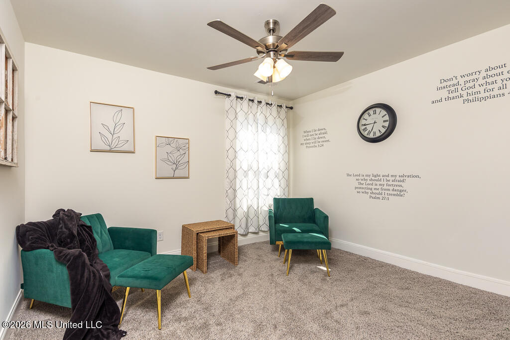 45 Centerline Roper Loop Property Photo 22