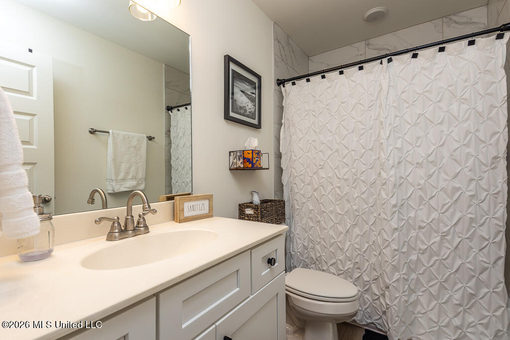 45 Centerline Roper Loop Property Photo 24
