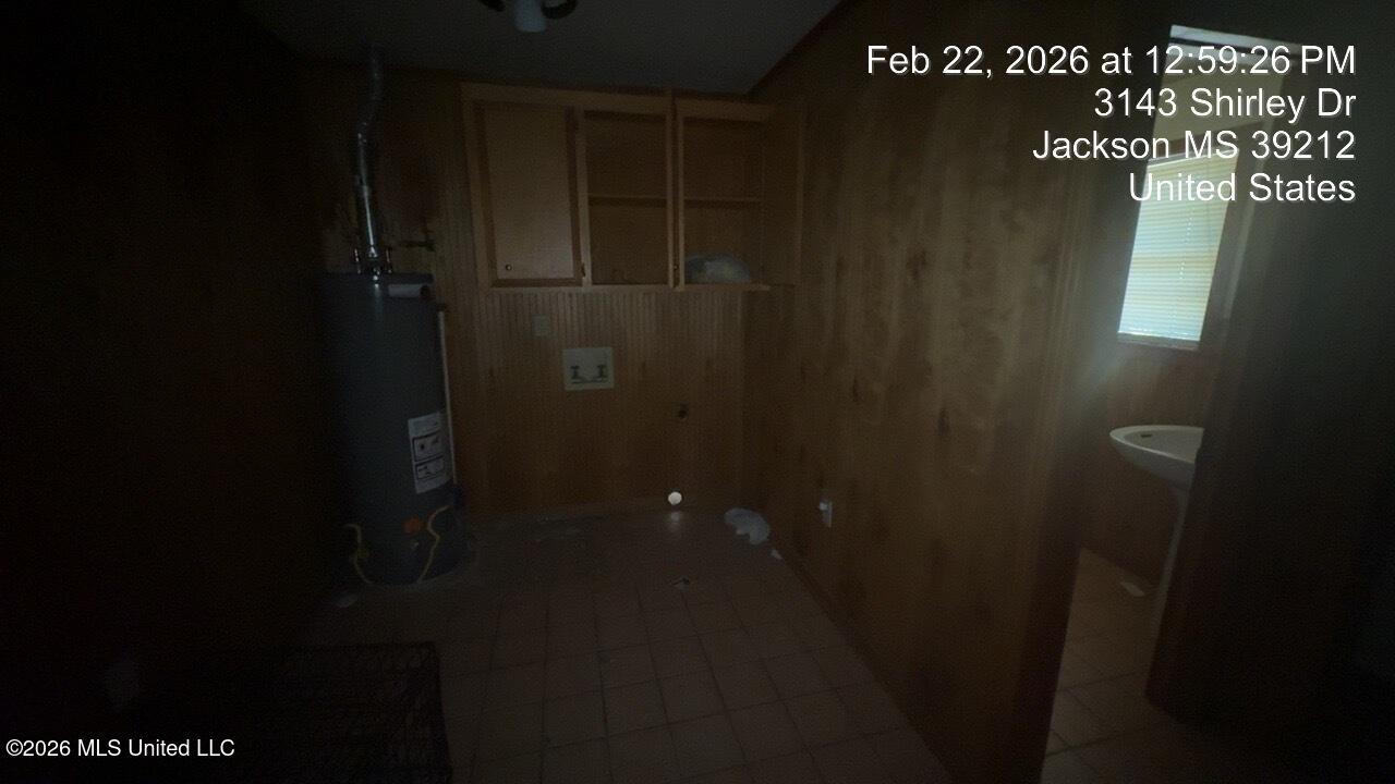 3143 Shirley Drive Property Photo 3