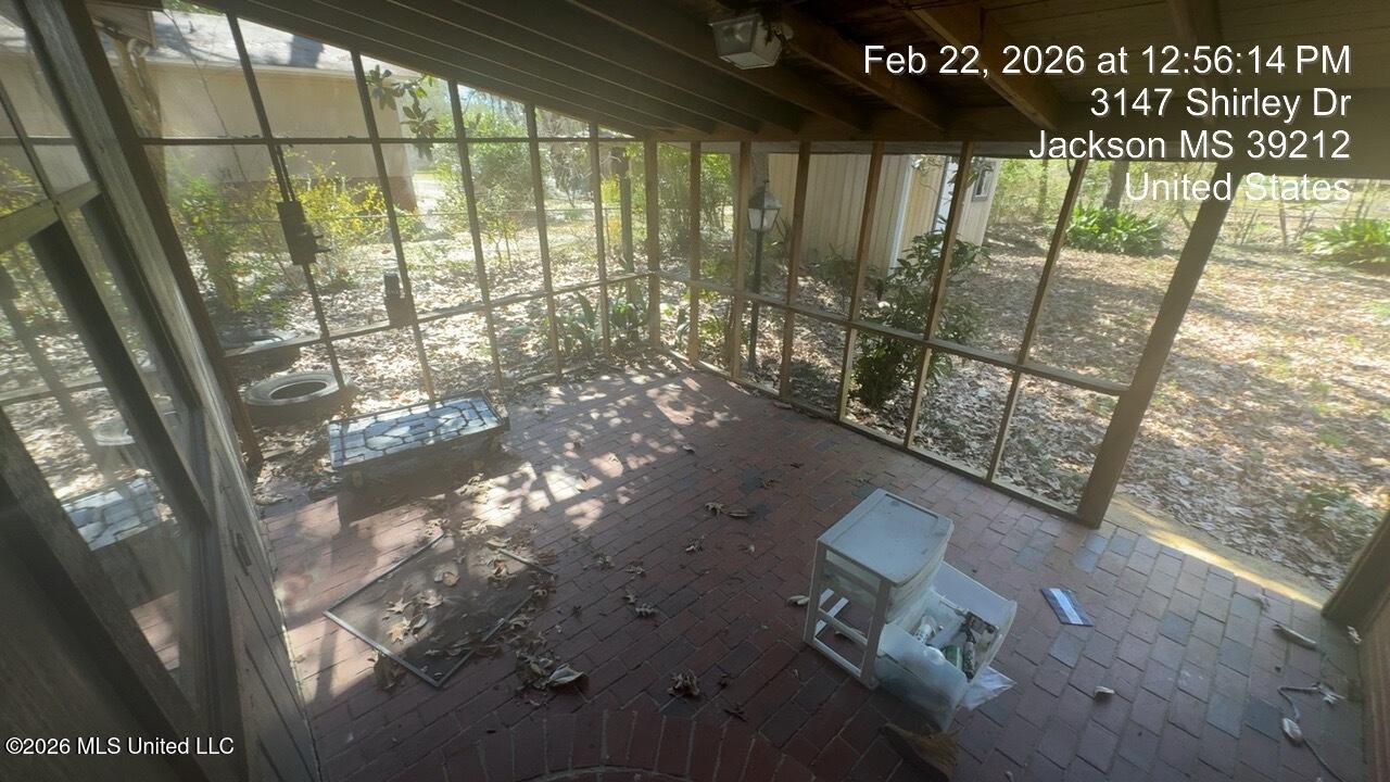 3143 Shirley Drive Property Photo 4