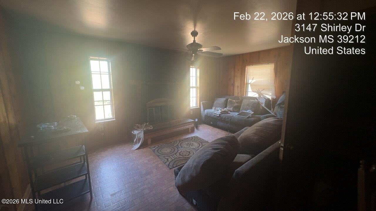 3143 Shirley Drive Property Photo 5