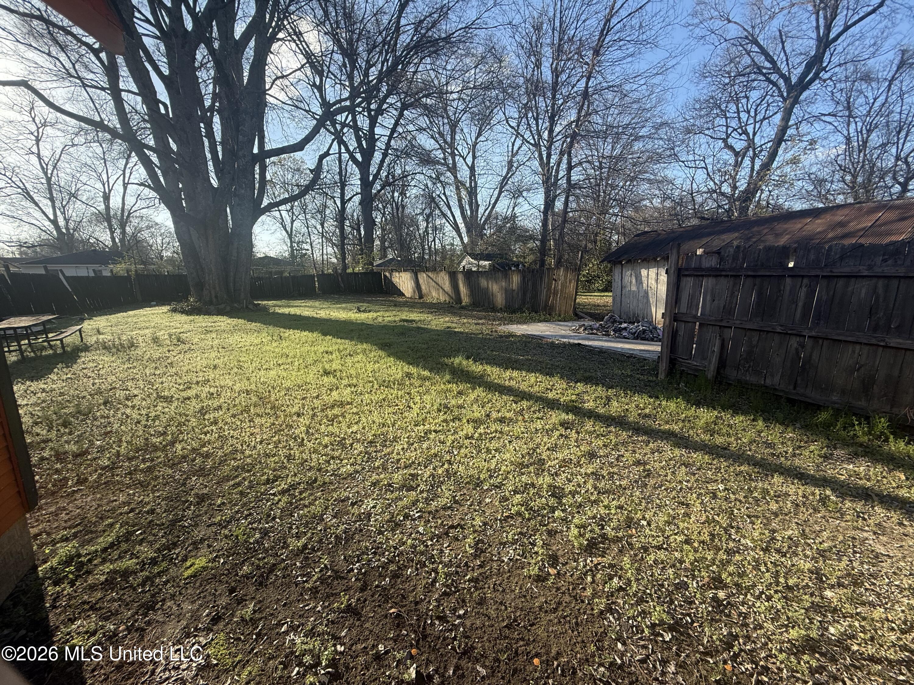 427 S Eureka Street Property Photo 9