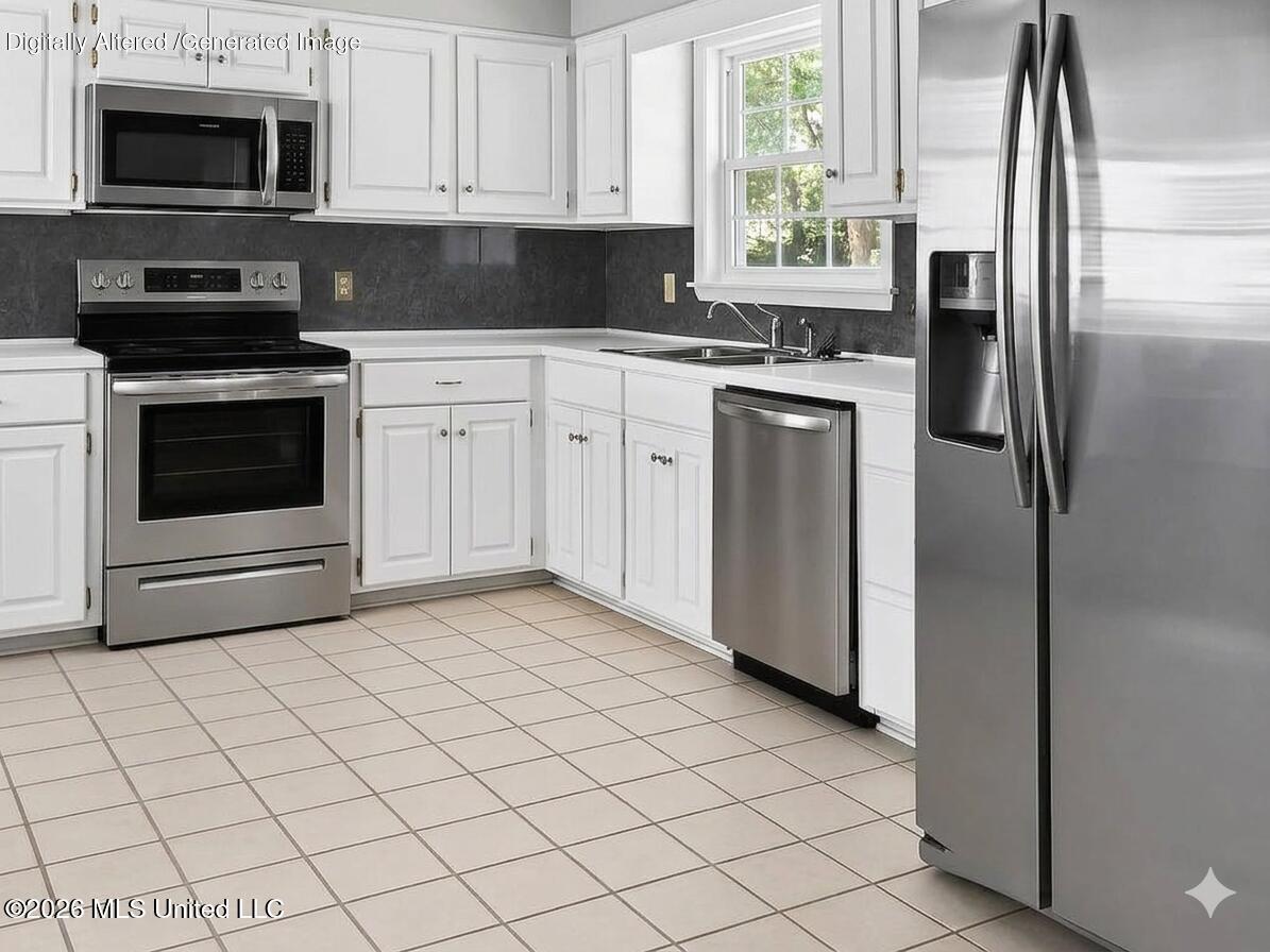 1242 W 18th Street Property Photo 4