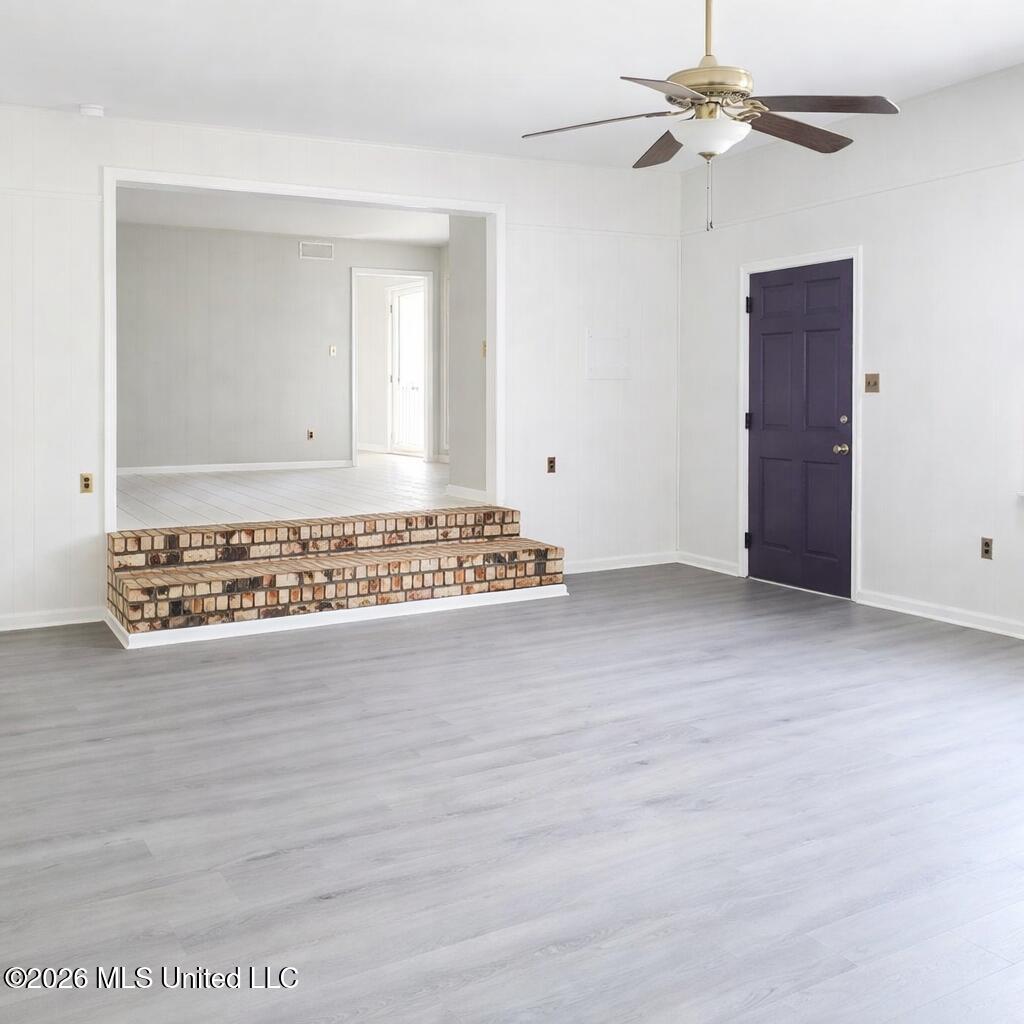 1242 W 18th Street Property Photo 12