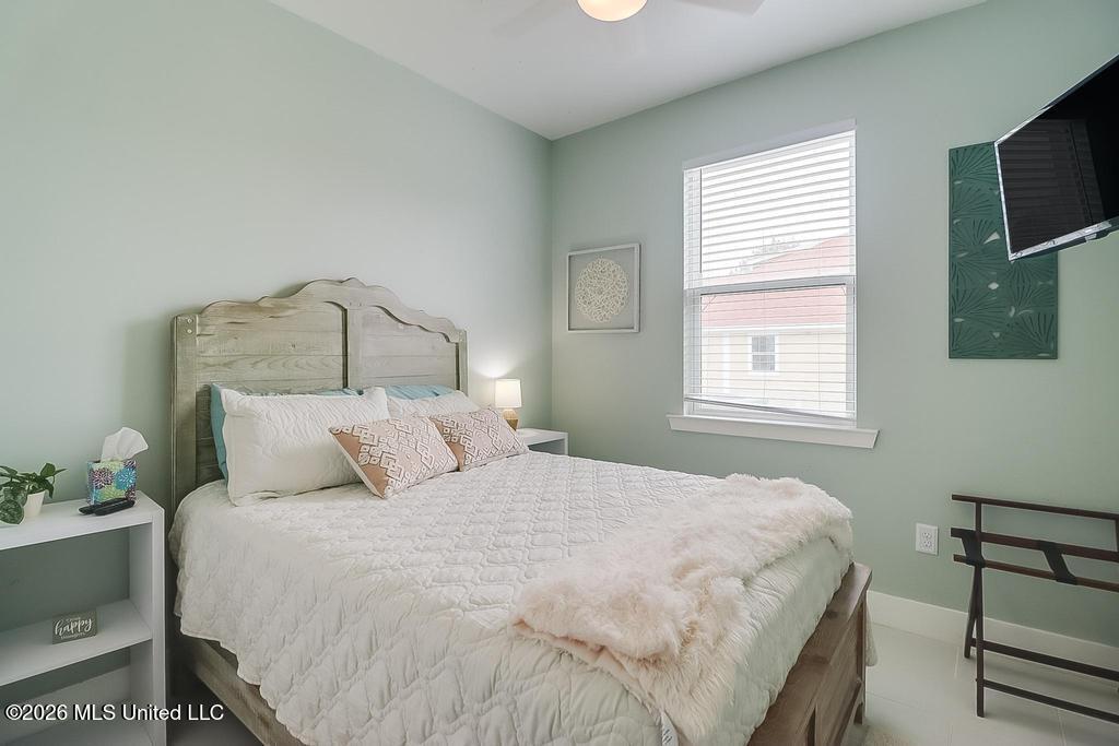 139 Sarahs Lane Property Photo 16