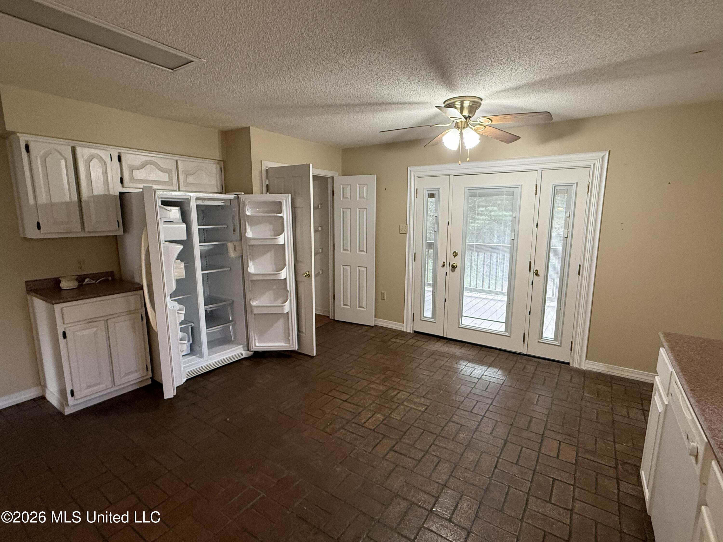 9213 Selena Drive Property Photo 22