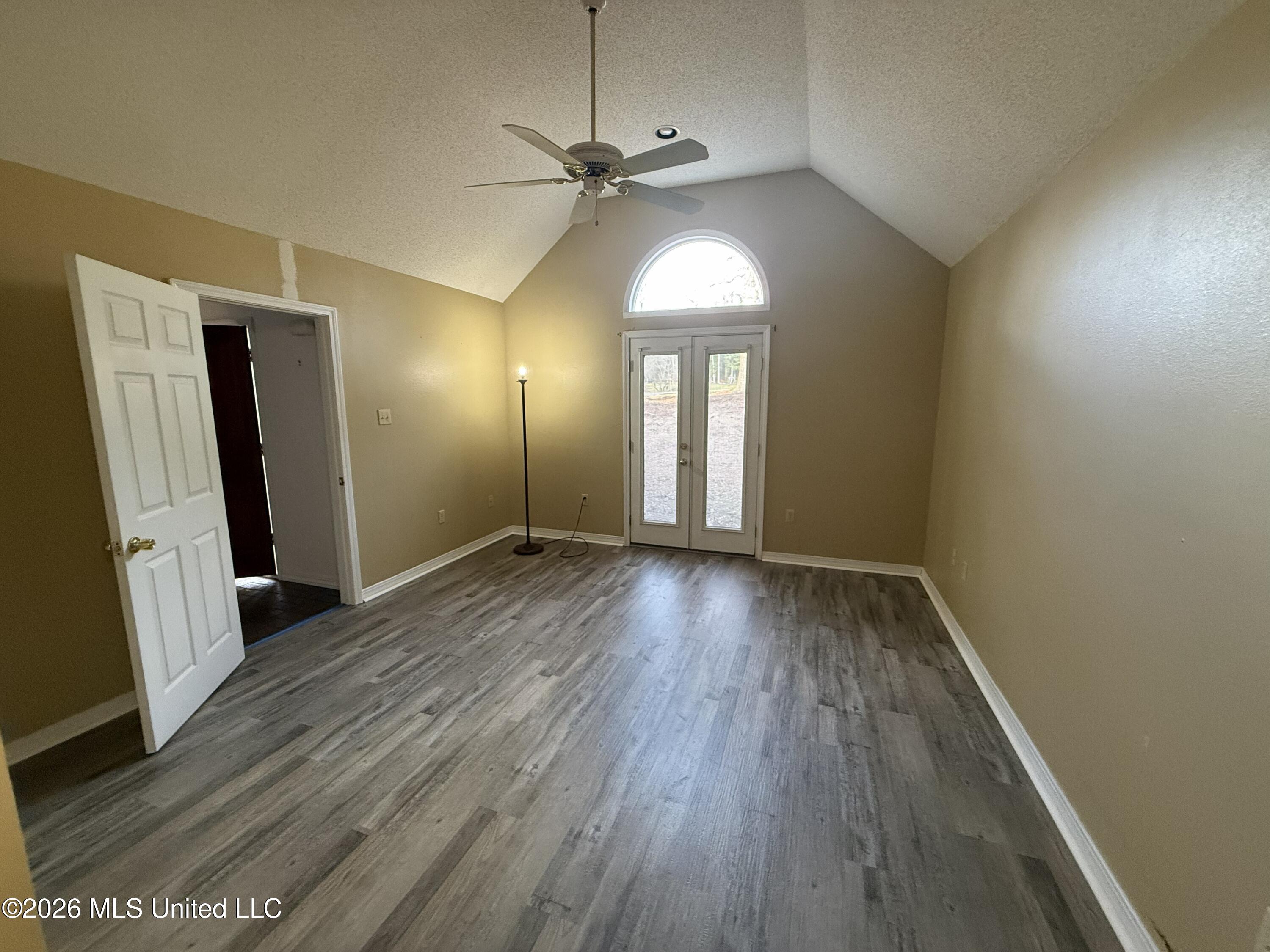 9213 Selena Drive Property Photo 26