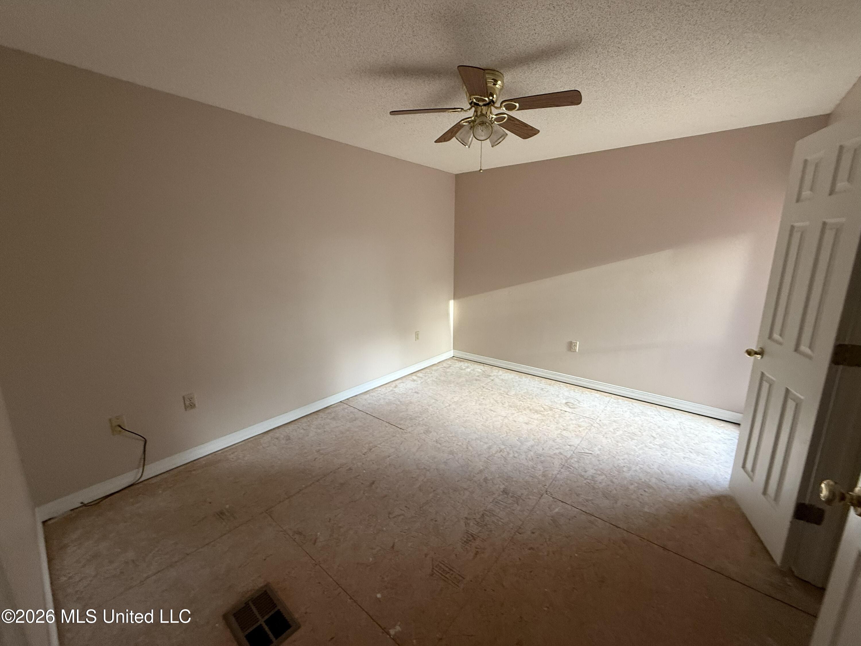 9213 Selena Drive Property Photo 33