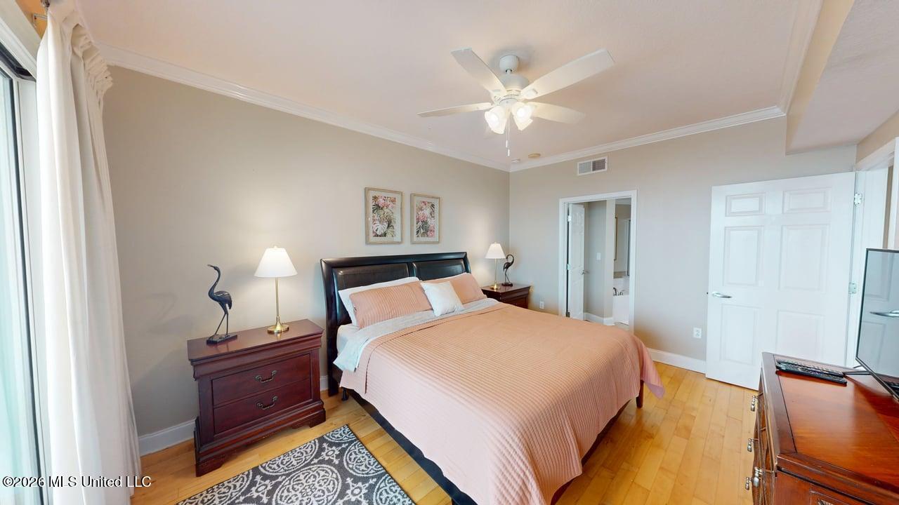2228 Beach Drive Property Photo 7