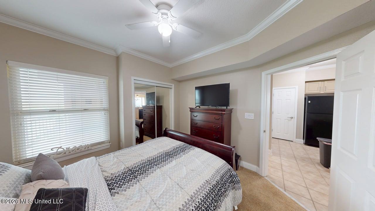 2228 Beach Drive Property Photo 12