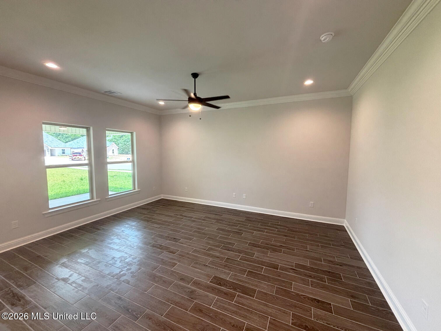 1121 Flounder Way Property Photo 7