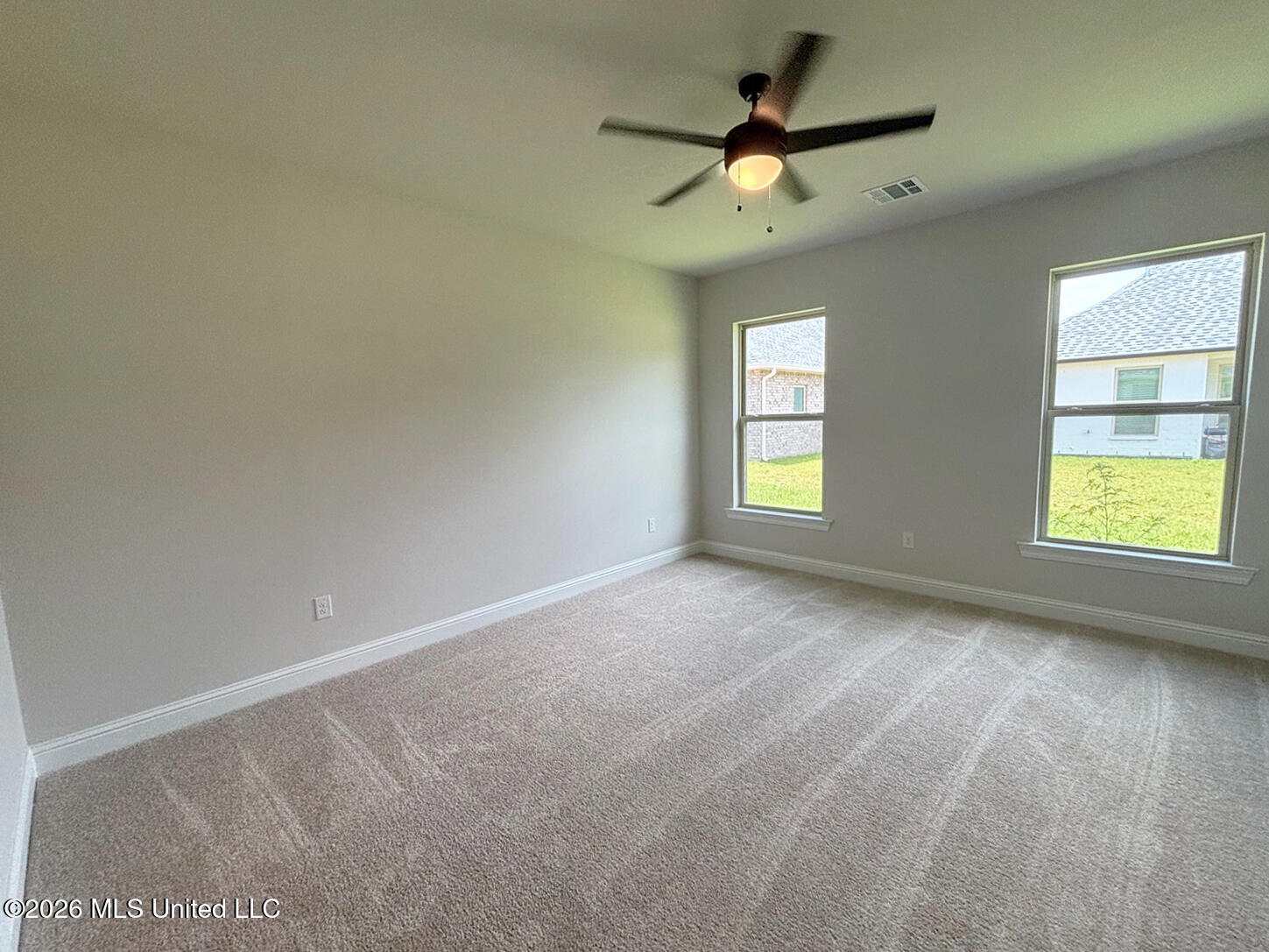 1121 Flounder Way Property Photo 9