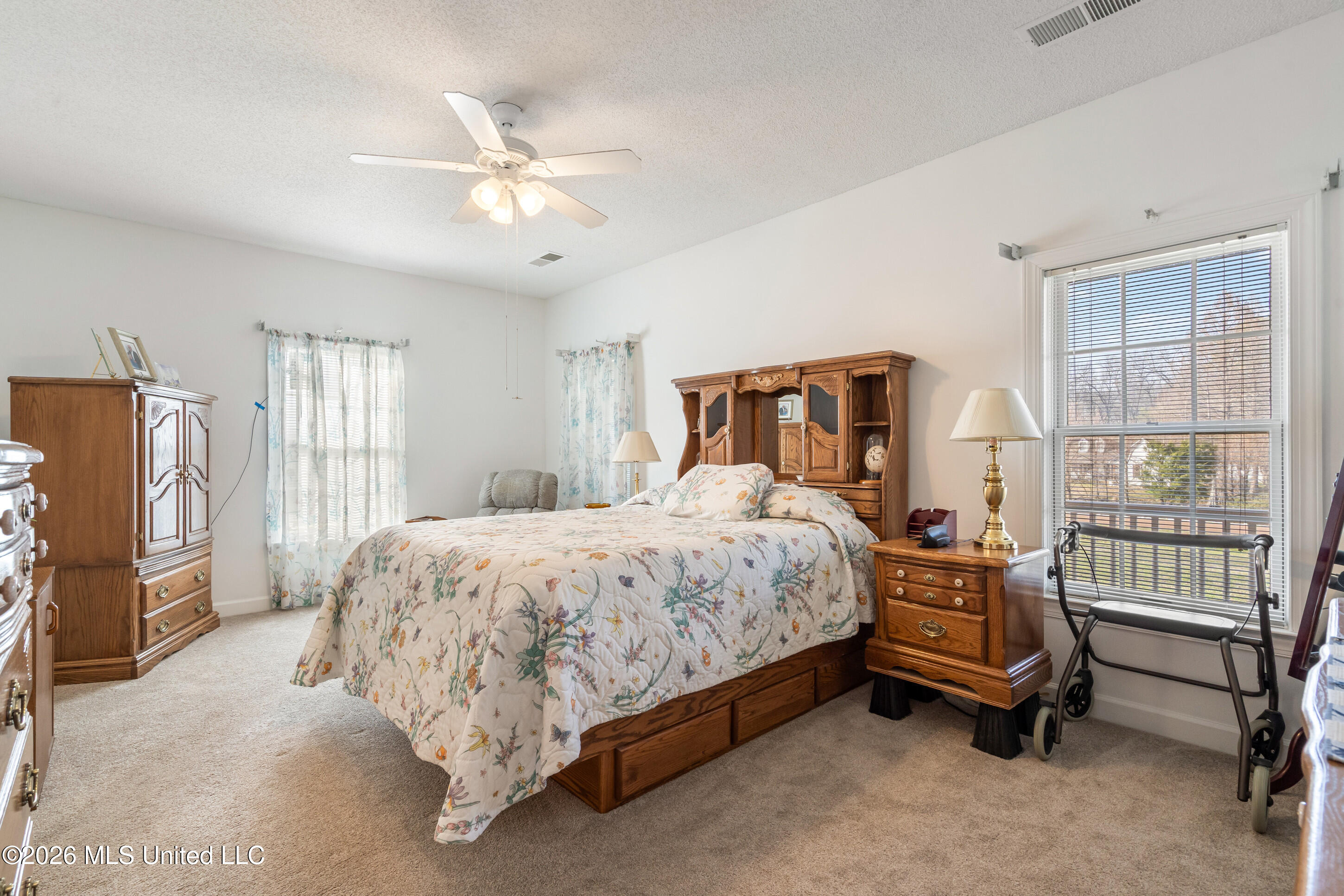 4045 Davall Drive Property Photo 12