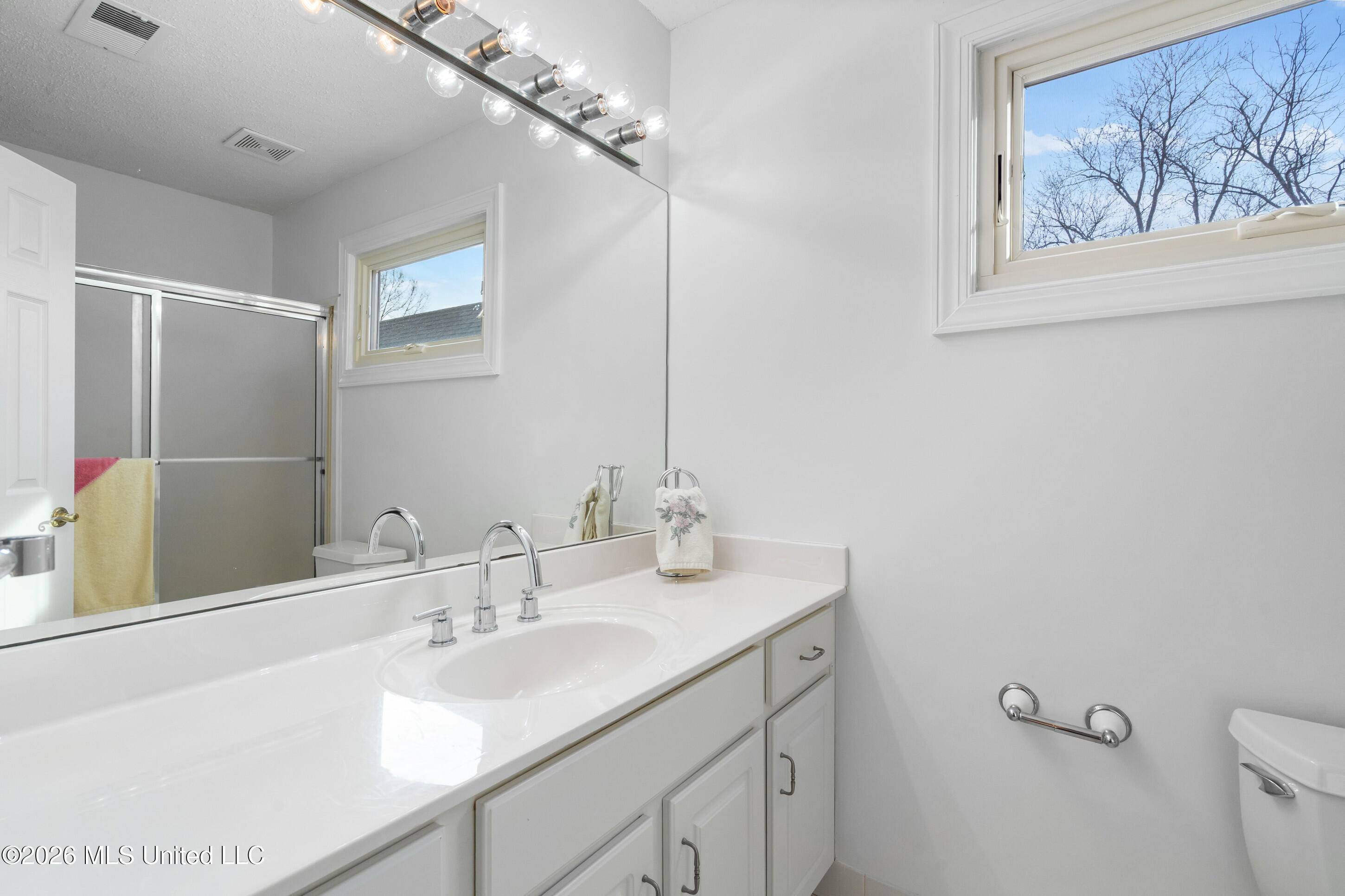 4045 Davall Drive Property Photo 26