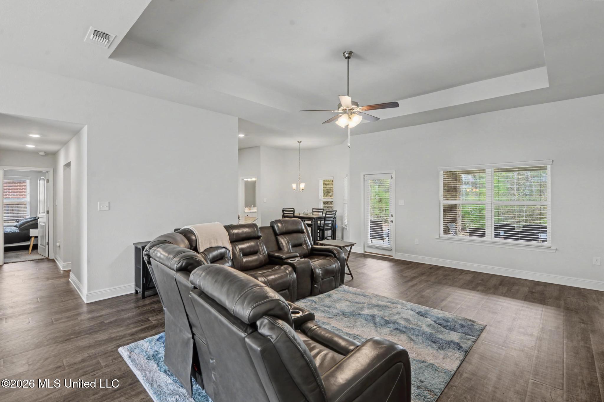 15744 Rachael Drive Property Photo 3
