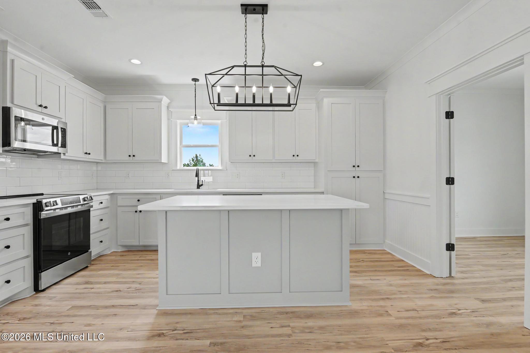 5049 Georgia Street Property Photo 11