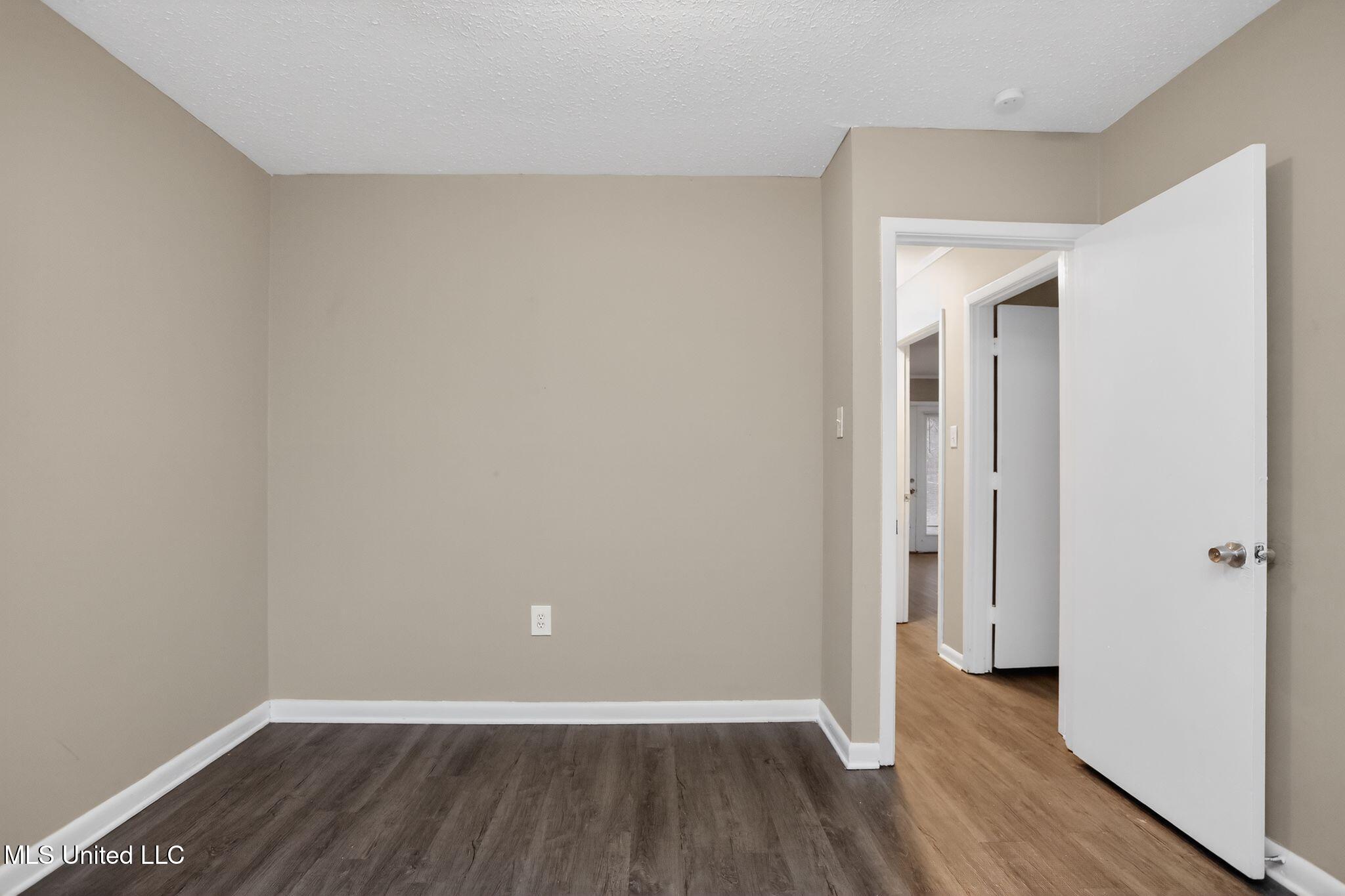3111 Ponderosa Drive Property Photo 14