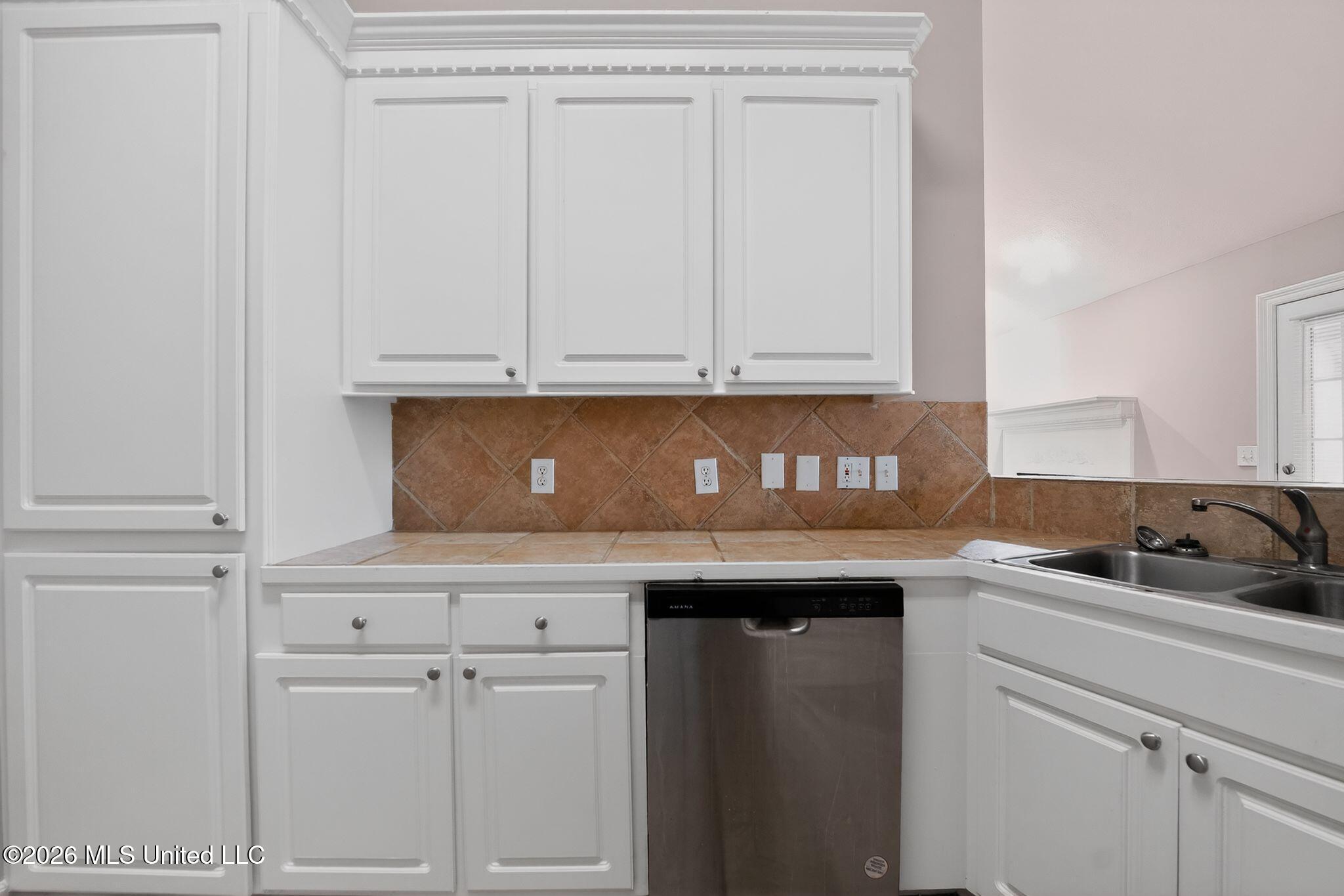 308 Cypress Creek Road Property Photo 17