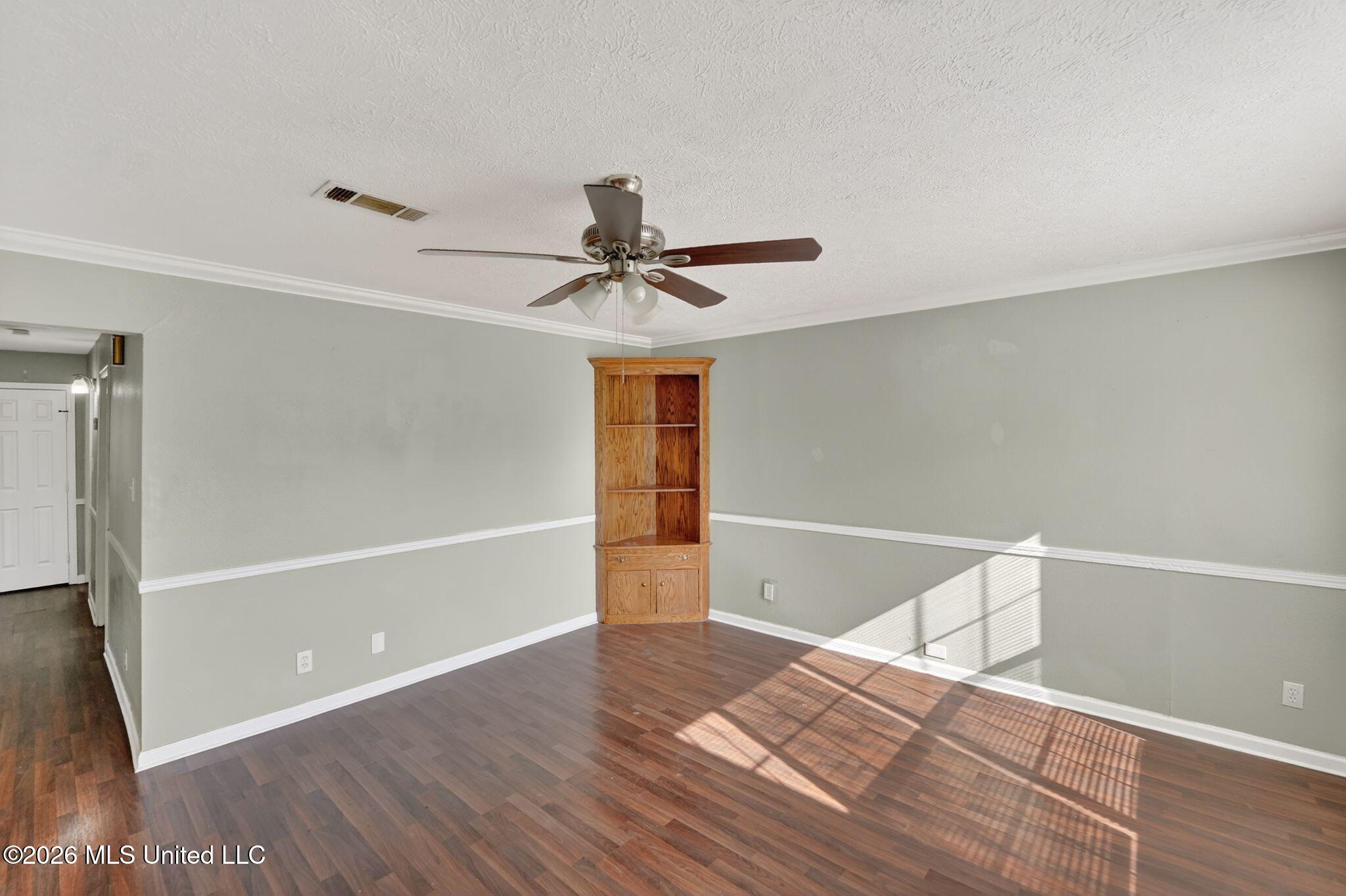 169 Thousand Oaks Circle Property Photo 7