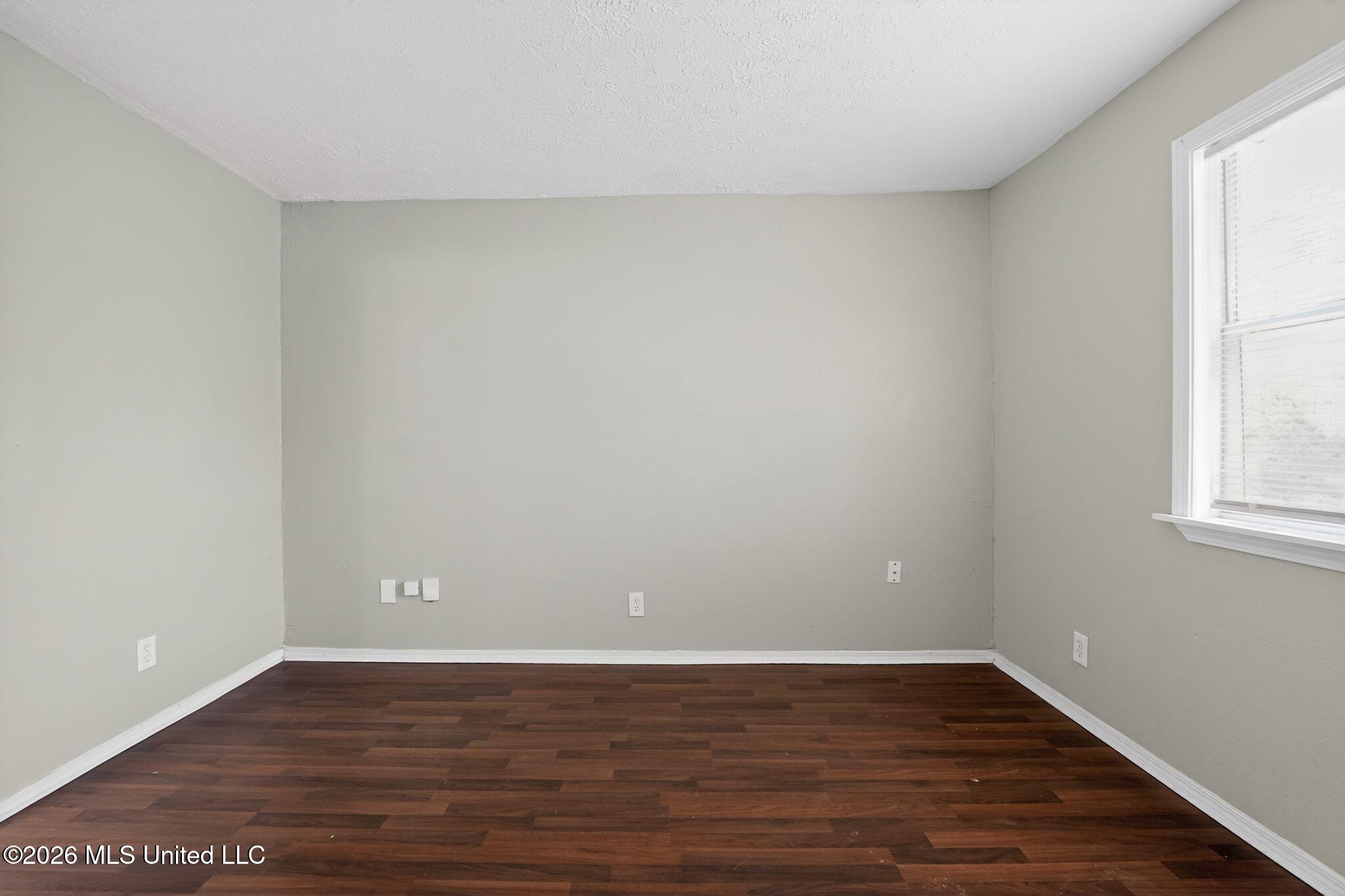 169 Thousand Oaks Circle Property Photo 16