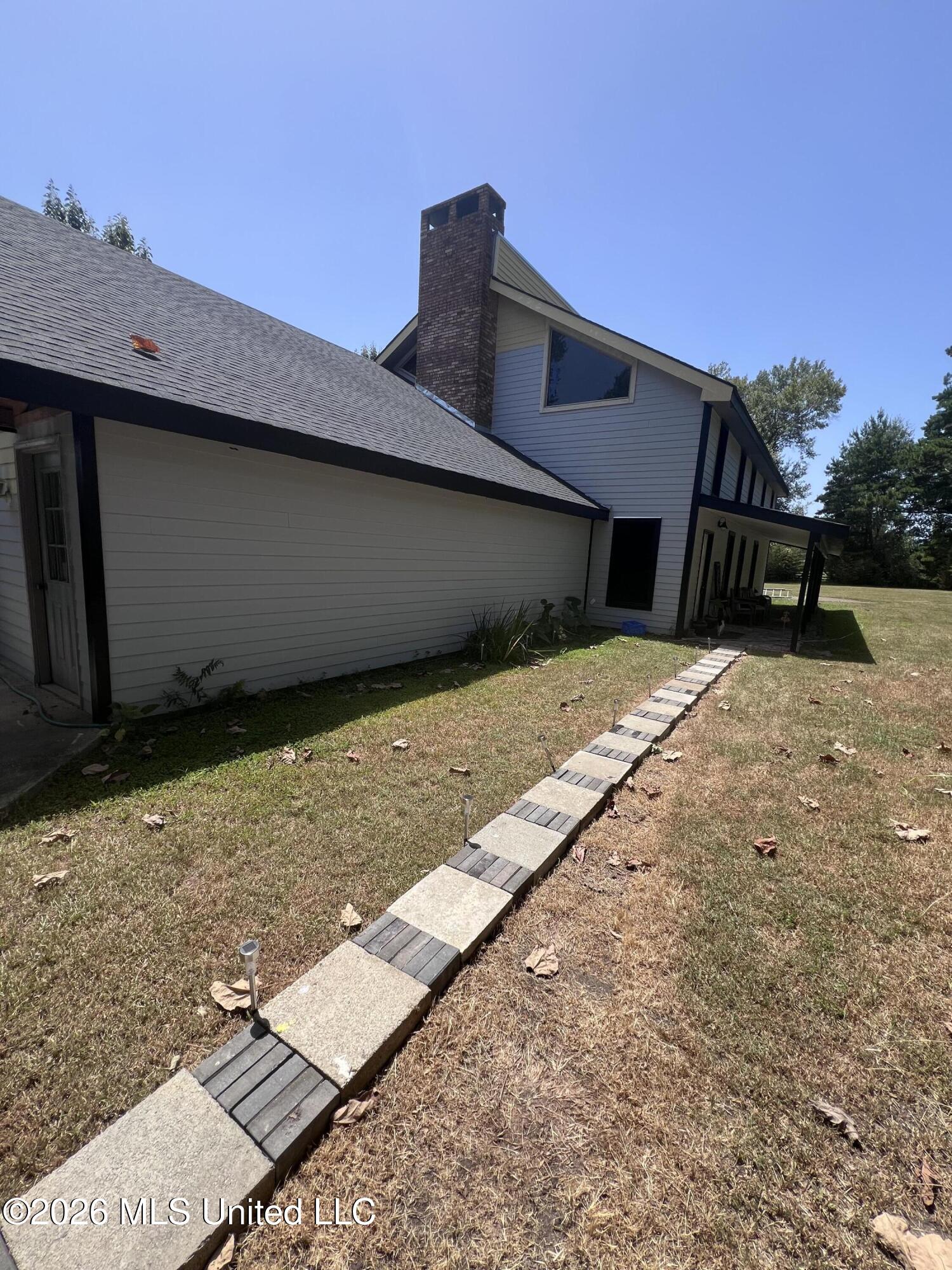 42 Dead End Road Property Photo 4