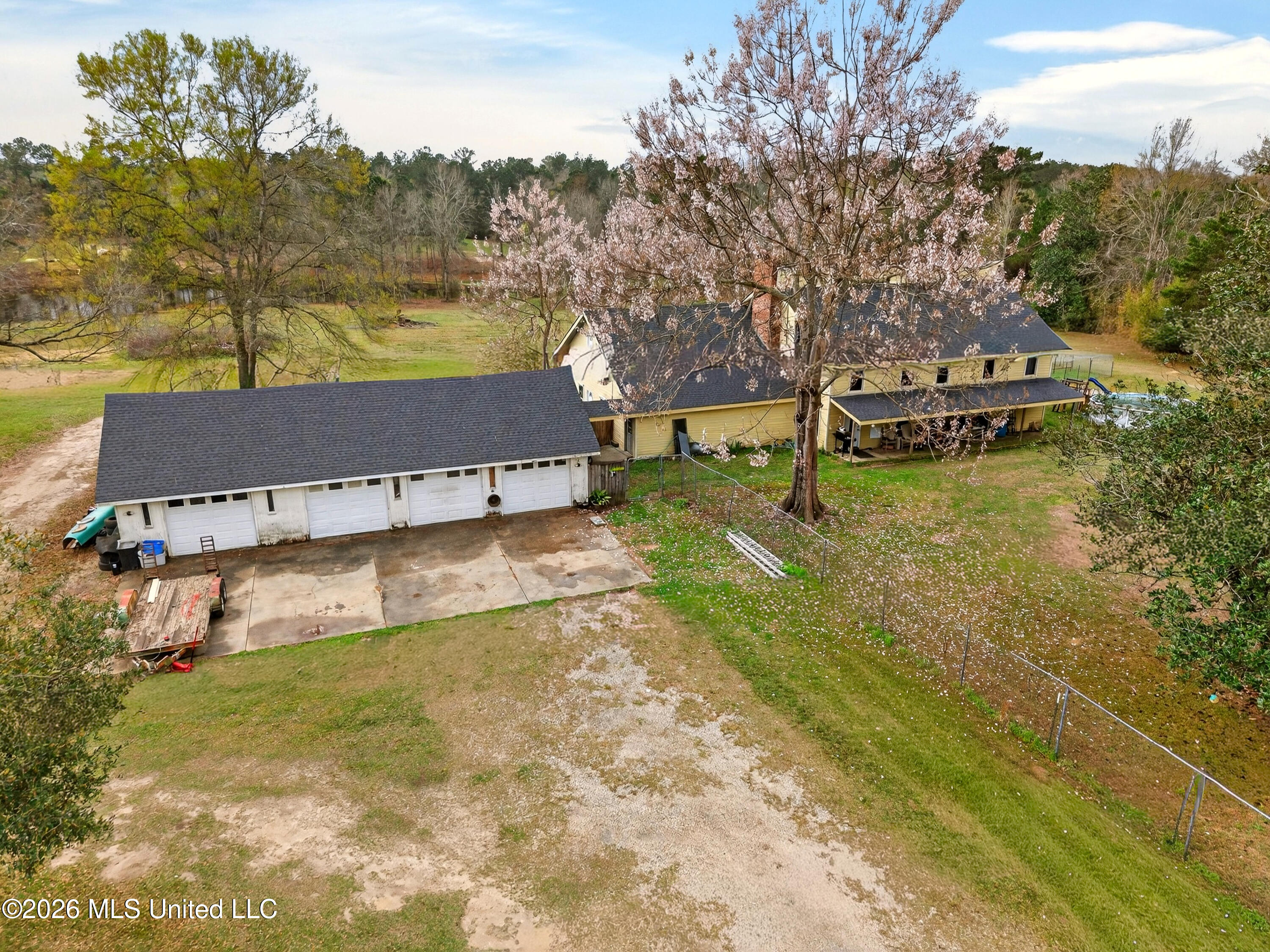 42 Dead End Road Property Photo 9