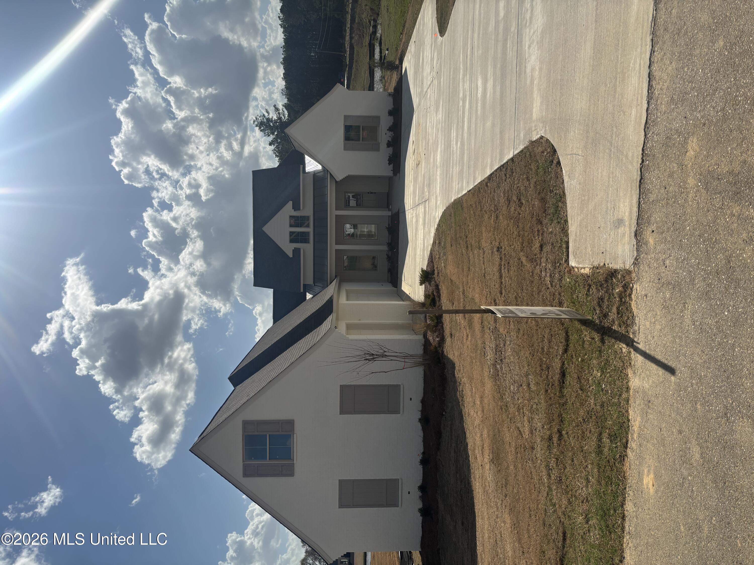 103 Katherine Lane Property Photo 1