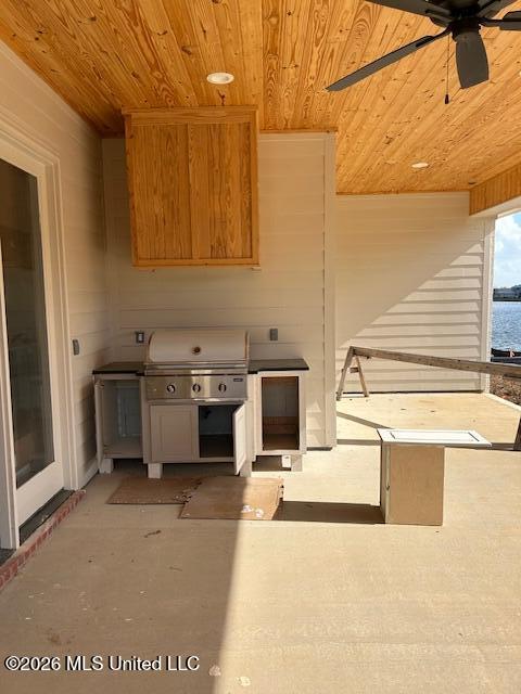 103 Katherine Lane Property Photo 25