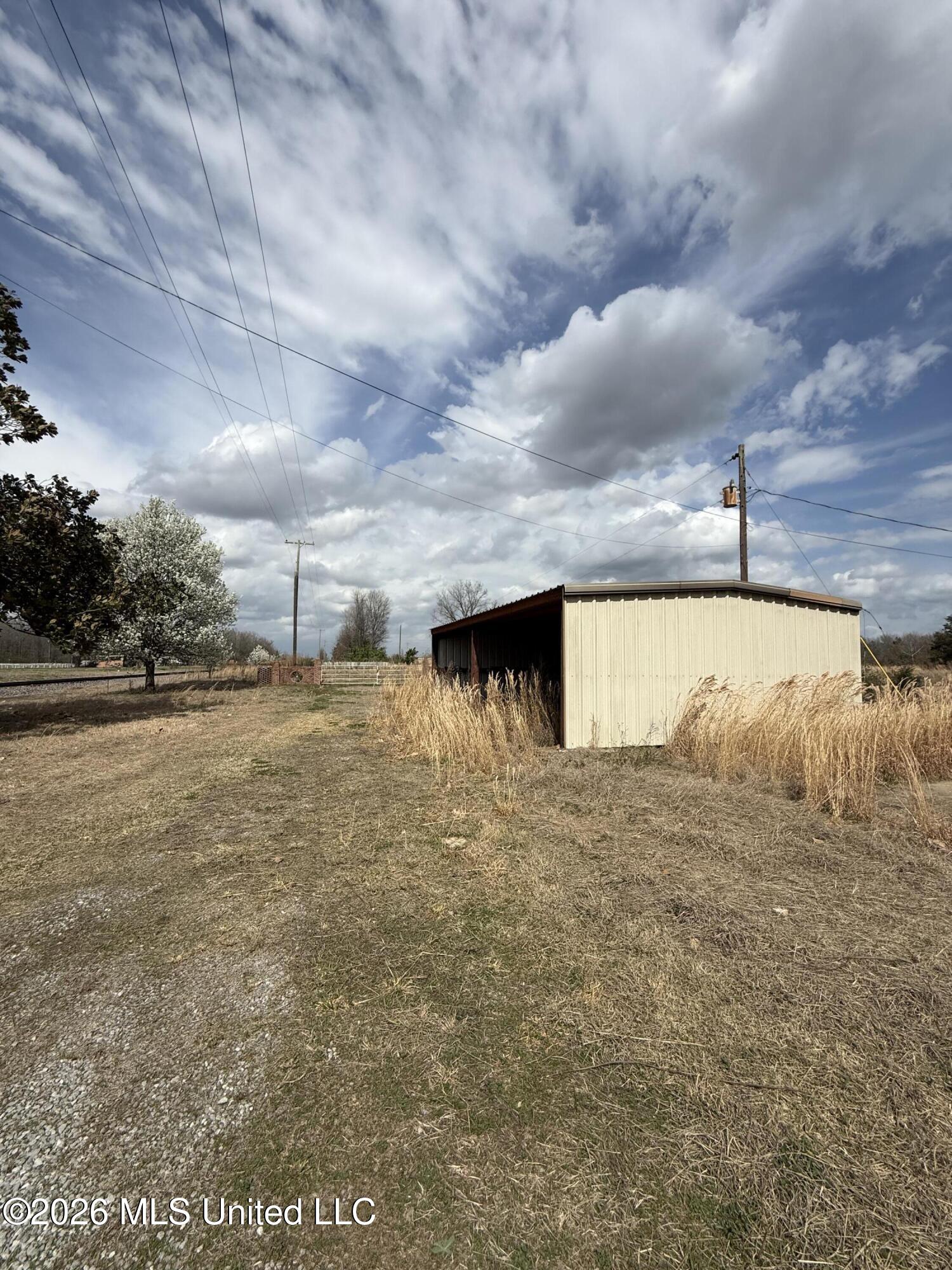 2384 Highway 51 Property Photo 24