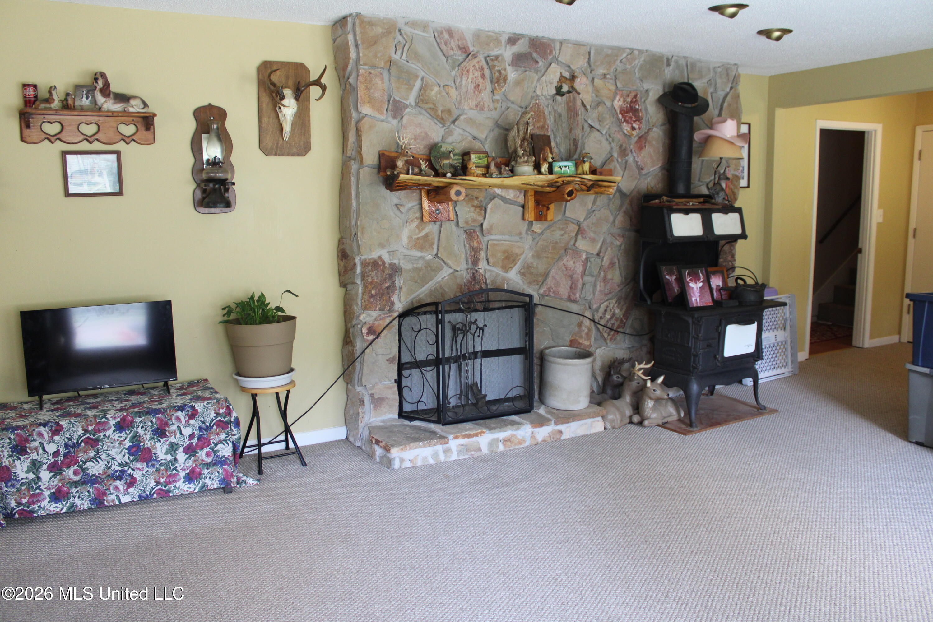 3085 Beauregard Road Property Photo 8
