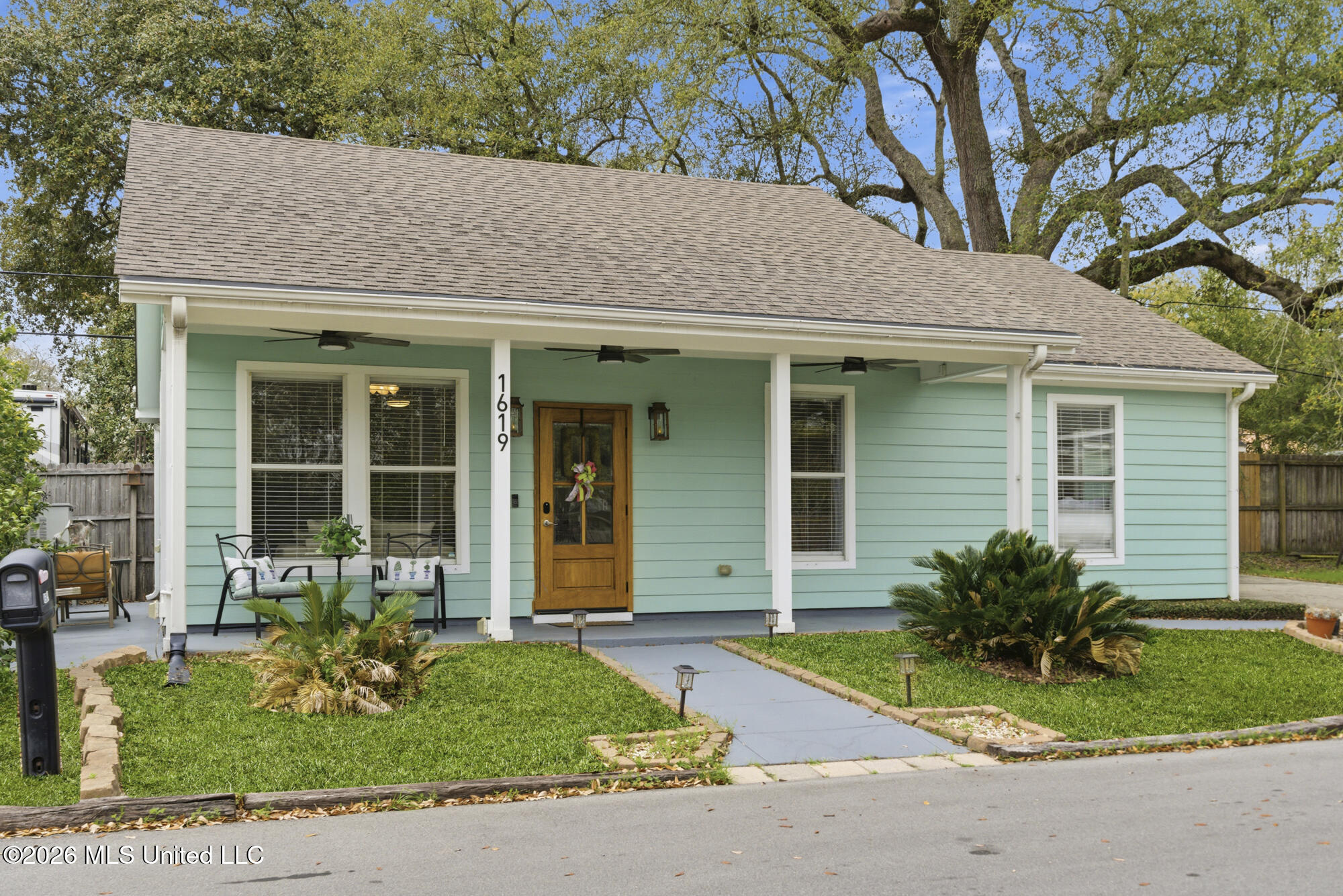 1619 Nichols Court Property Photo 19