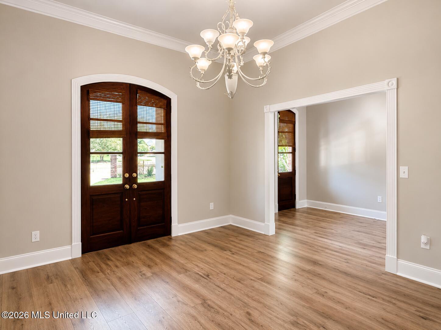 303 Hastings Cove Property Photo 6