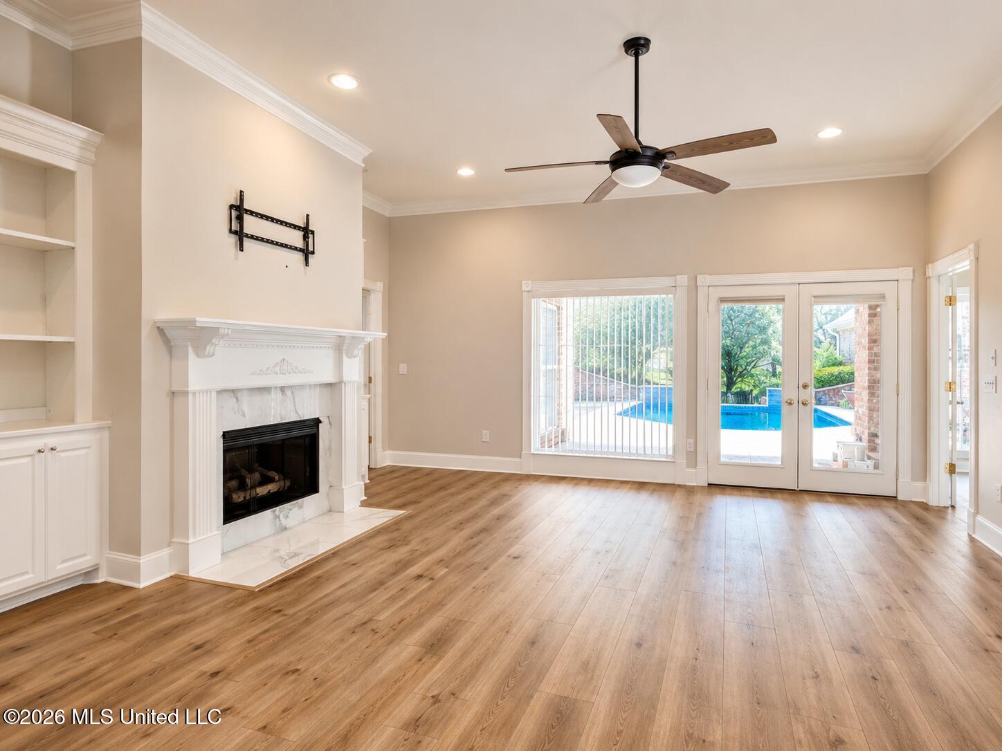 303 Hastings Cove Property Photo 14