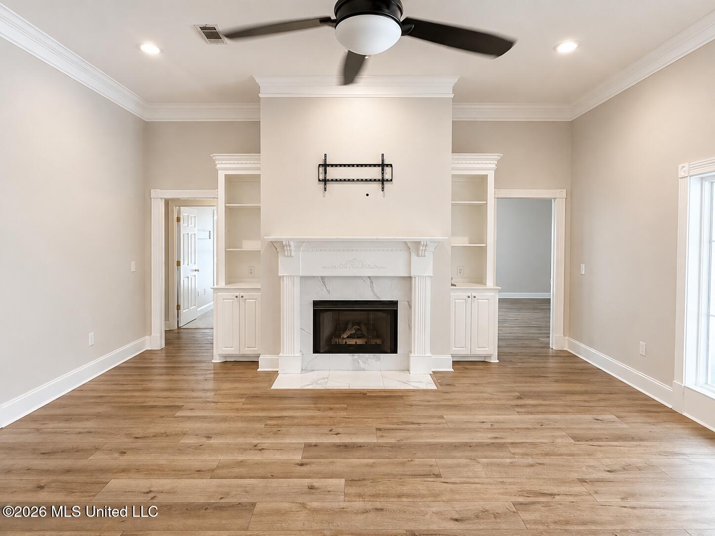 303 Hastings Cove Property Photo 16