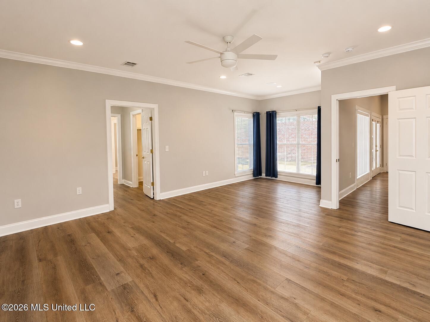 303 Hastings Cove Property Photo 20