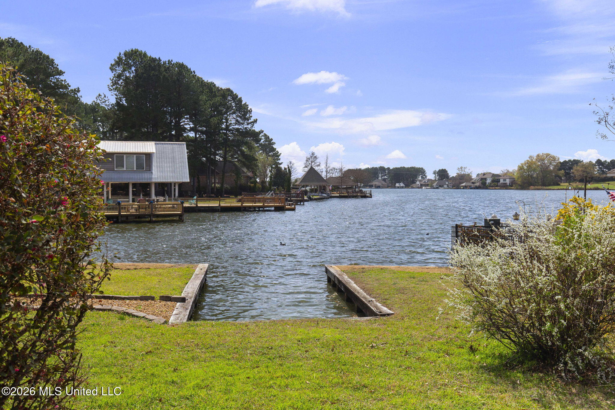 183 Northshore Boulevard Property Photo 64