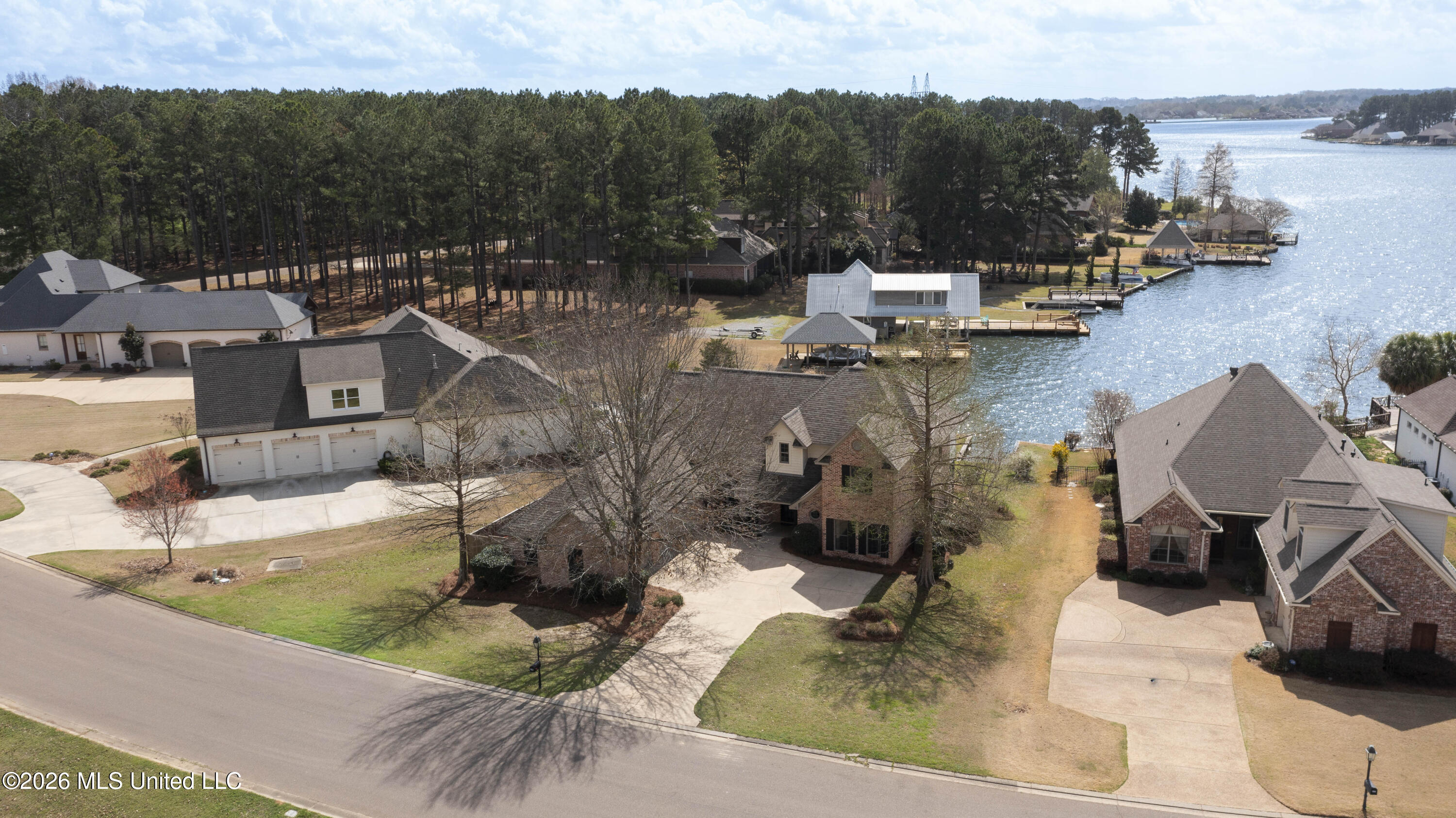 183 Northshore Boulevard Property Photo 72