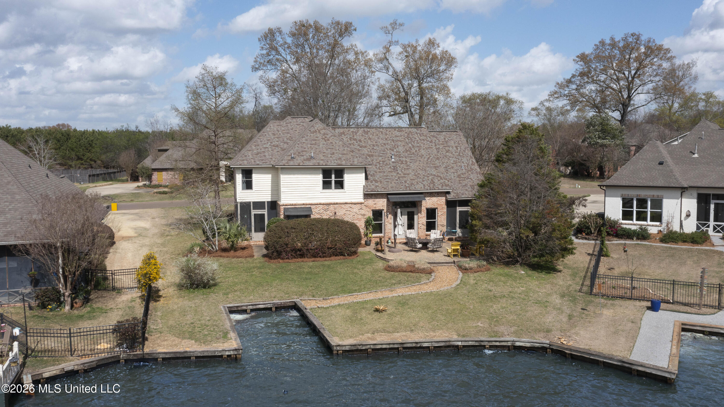 183 Northshore Boulevard Property Photo 75