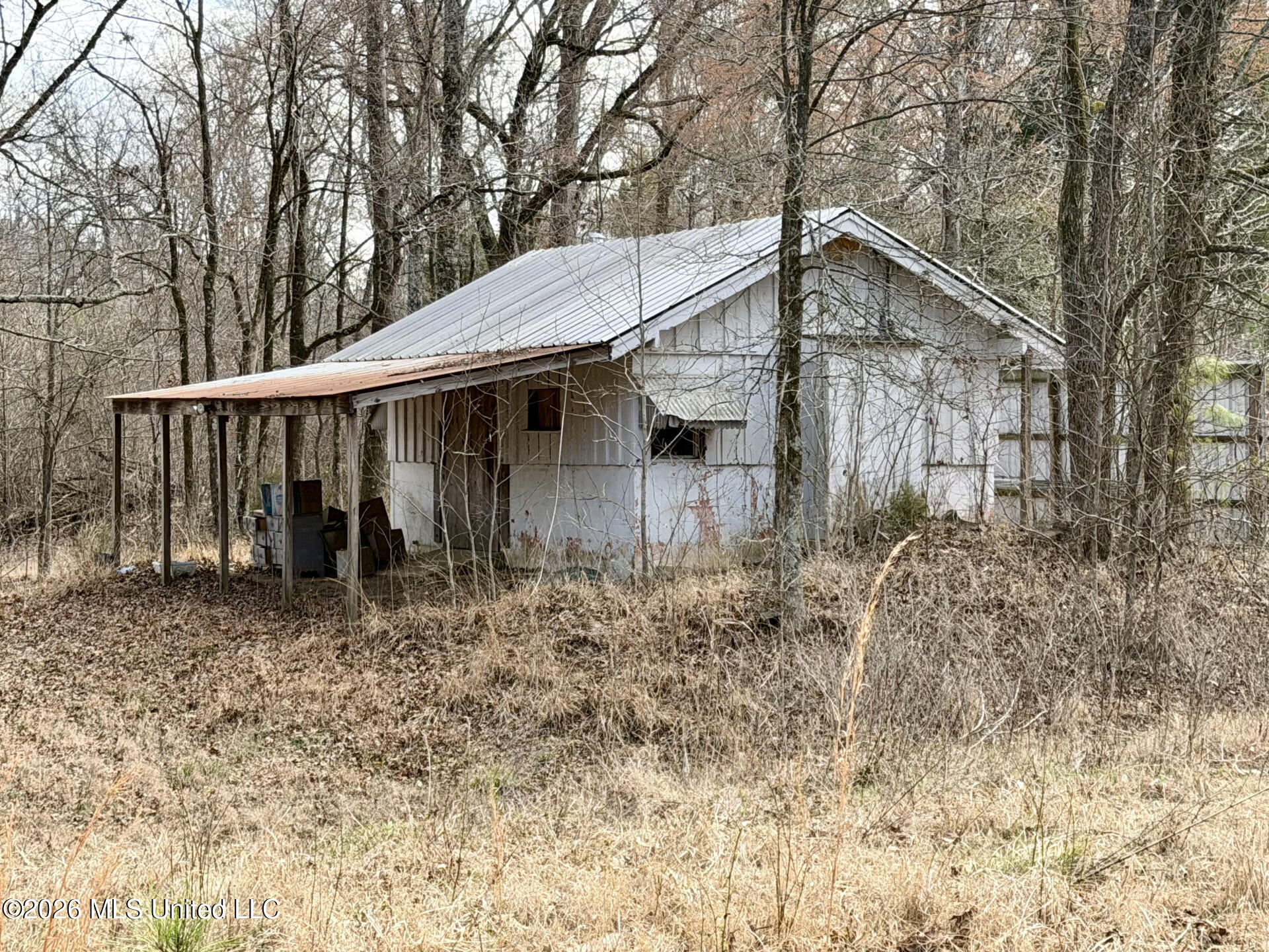 5665 Mcingvale Road Property Photo 3