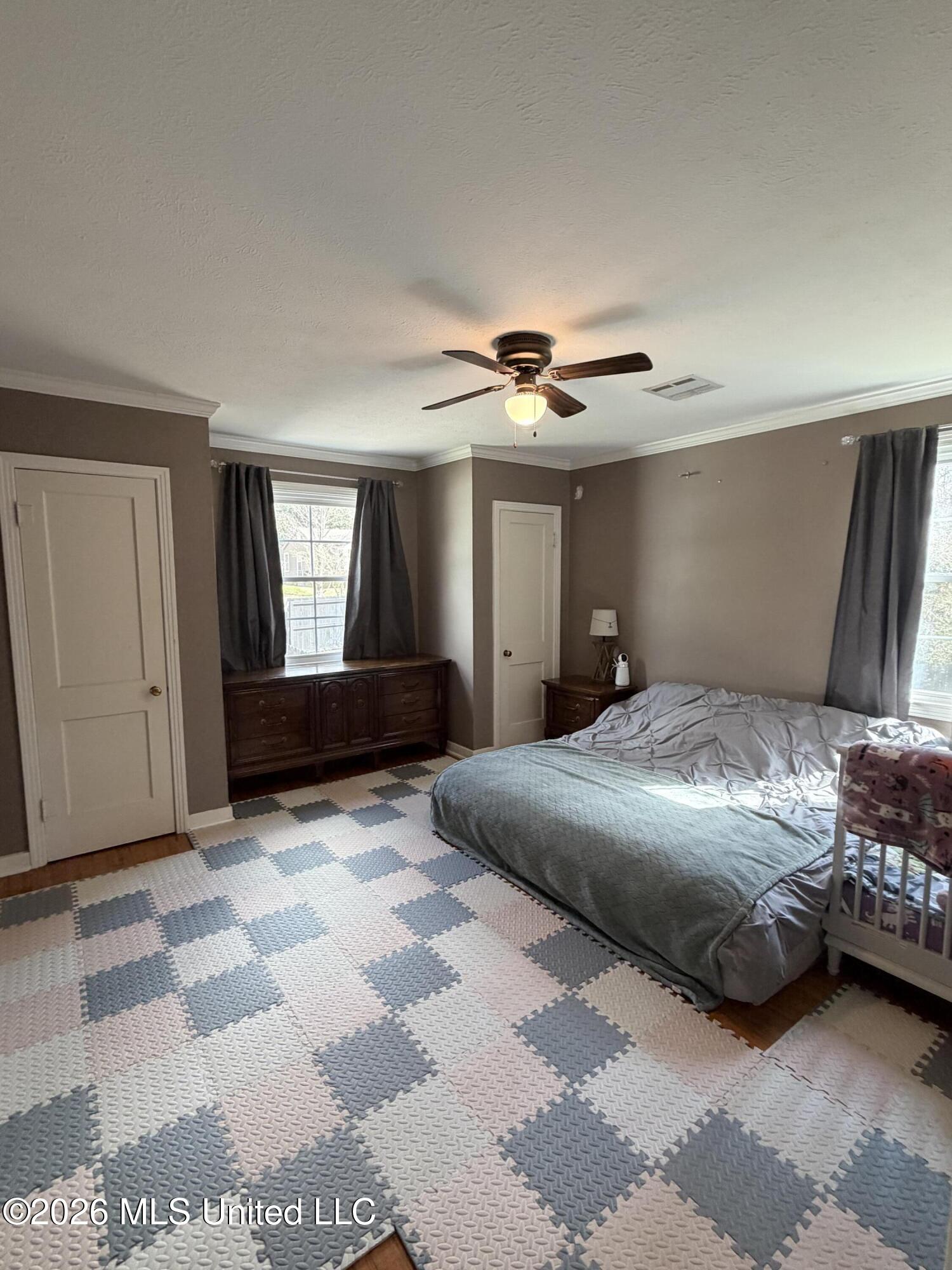 306 Park Place Property Photo 27