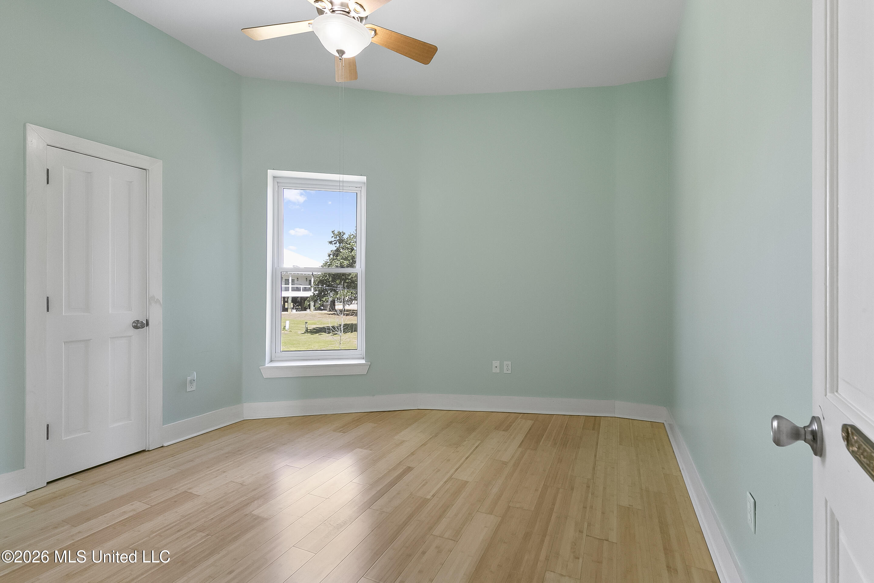 227 N Beach Boulevard Property Photo 22
