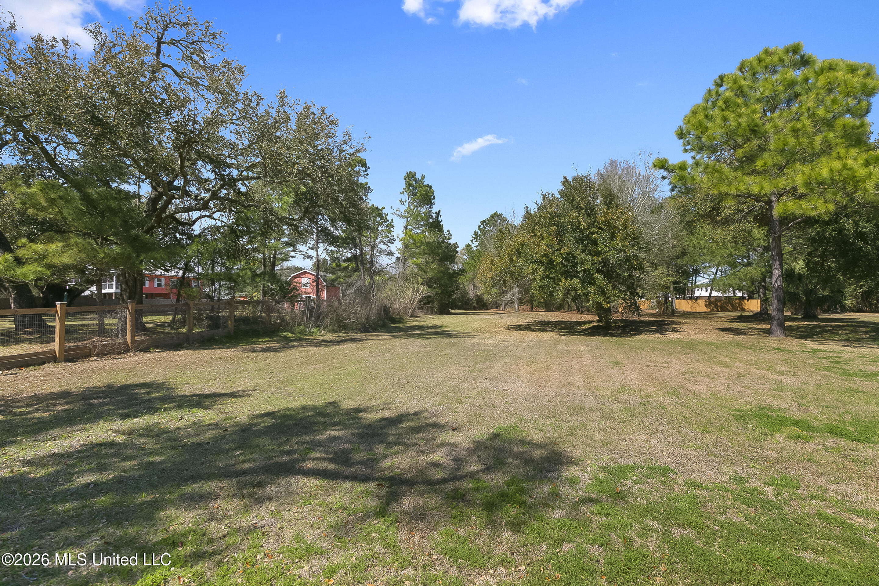227 N Beach Boulevard Property Photo 29