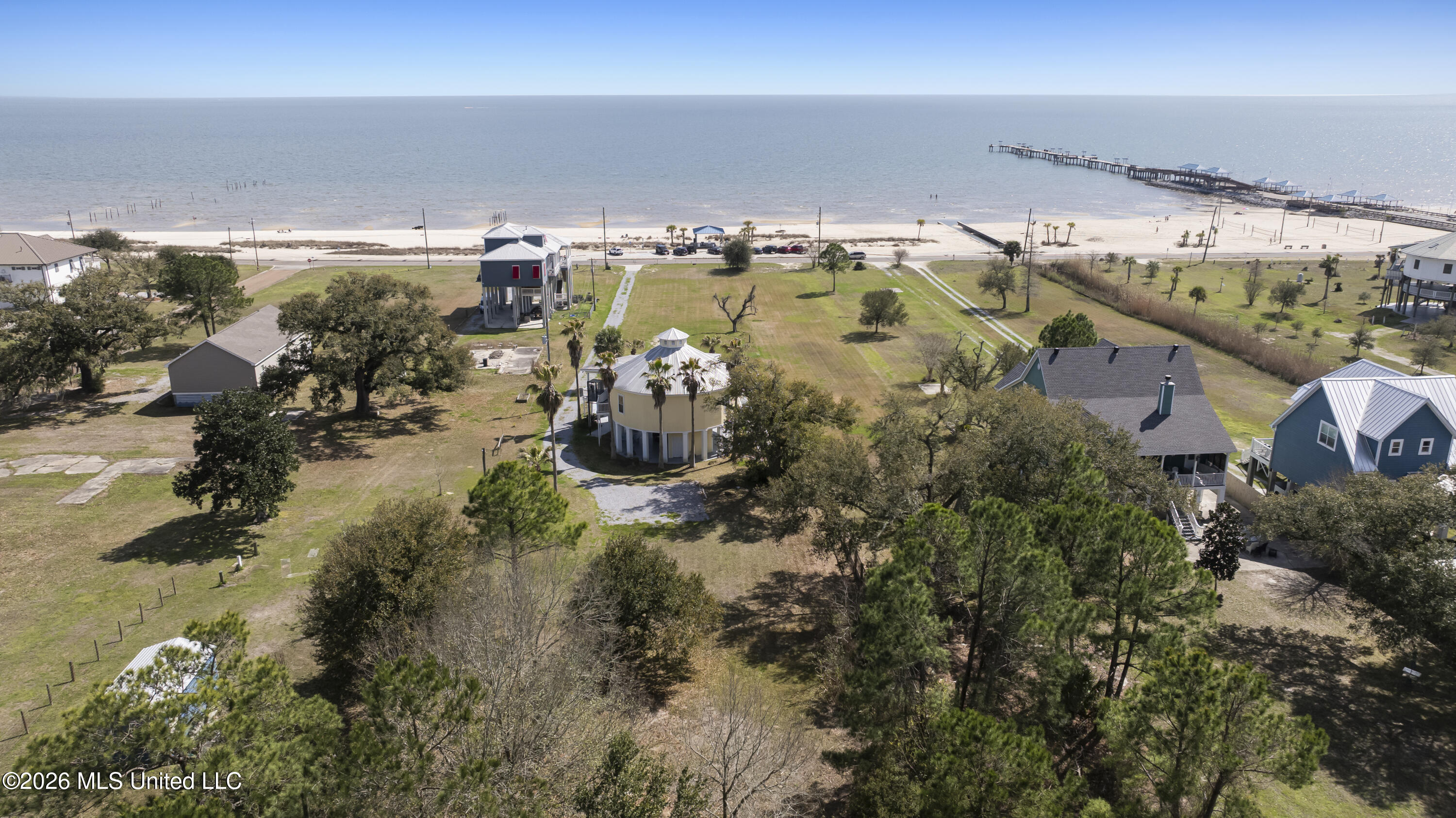 227 N Beach Boulevard Property Photo 39
