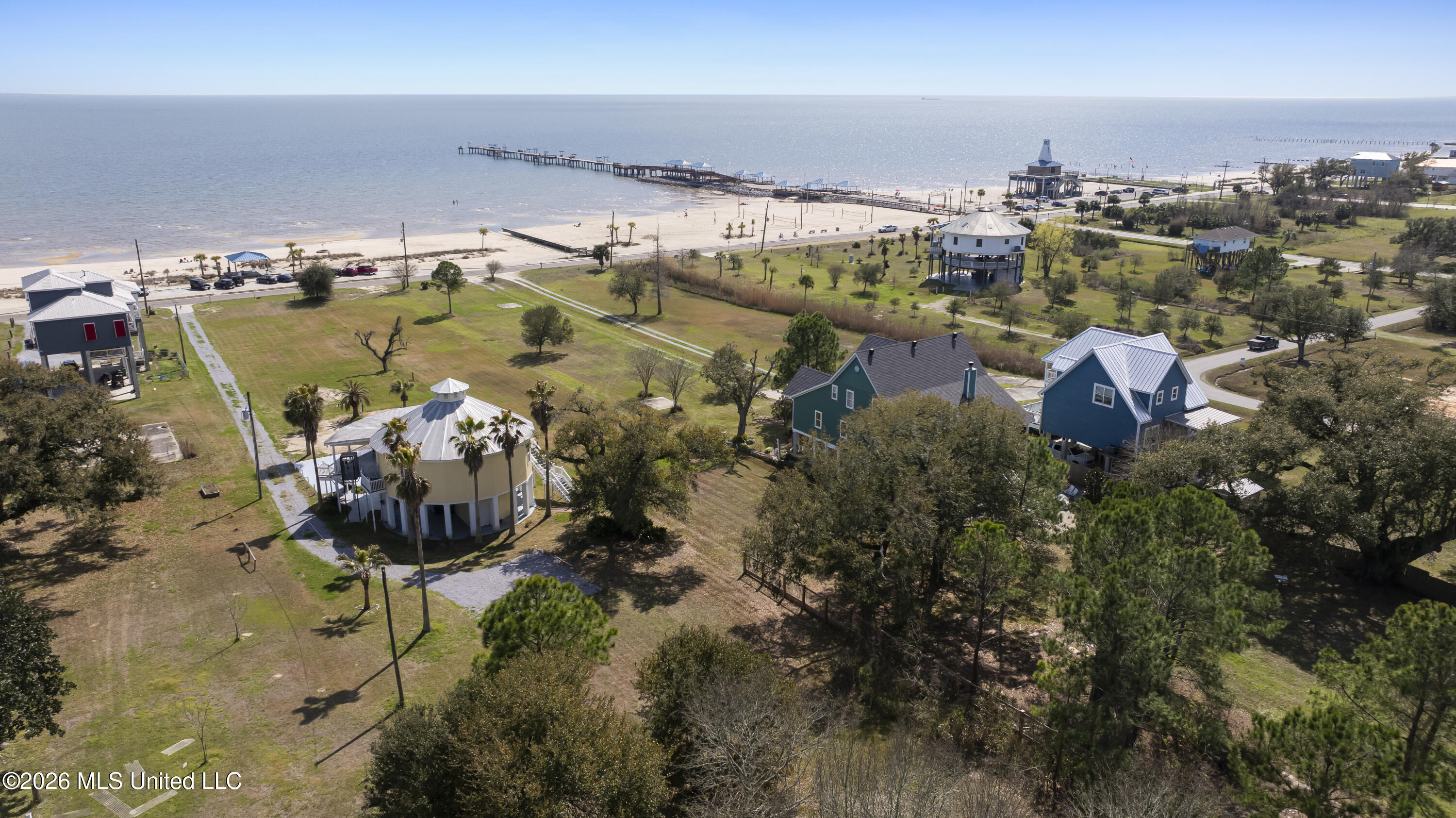 227 N Beach Boulevard Property Photo 41