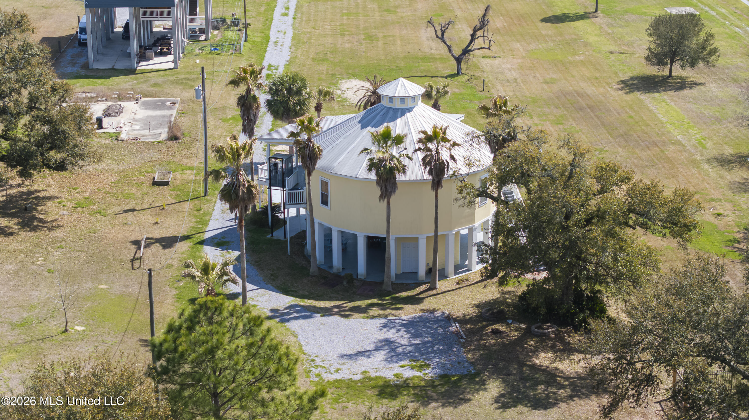 227 N Beach Boulevard Property Photo 42